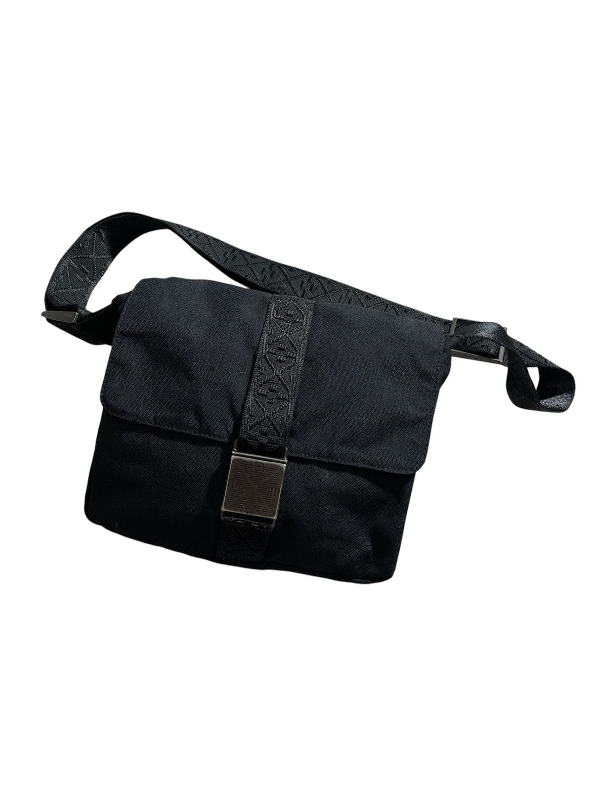 Bottega Veneta Vintage Bottega Veneta Slingbag Size ONE SIZE - 2 Thumbnail