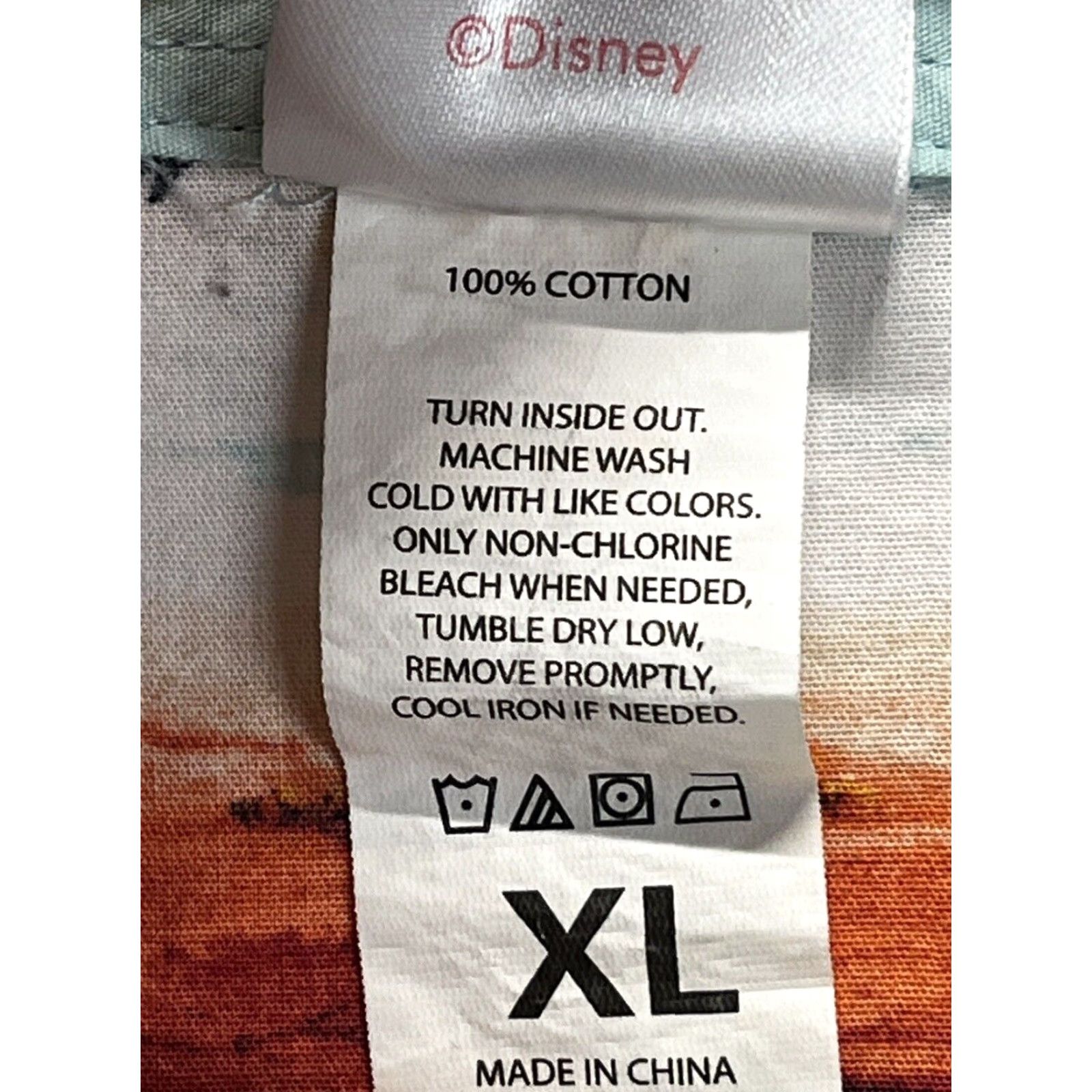 Disney Disney Lion King Mens XL Cotton Button-Up Short Sleeve Shirt Multicolor Single Pocket Size US XL / EU 56 / 4 - 5 Thumbnail