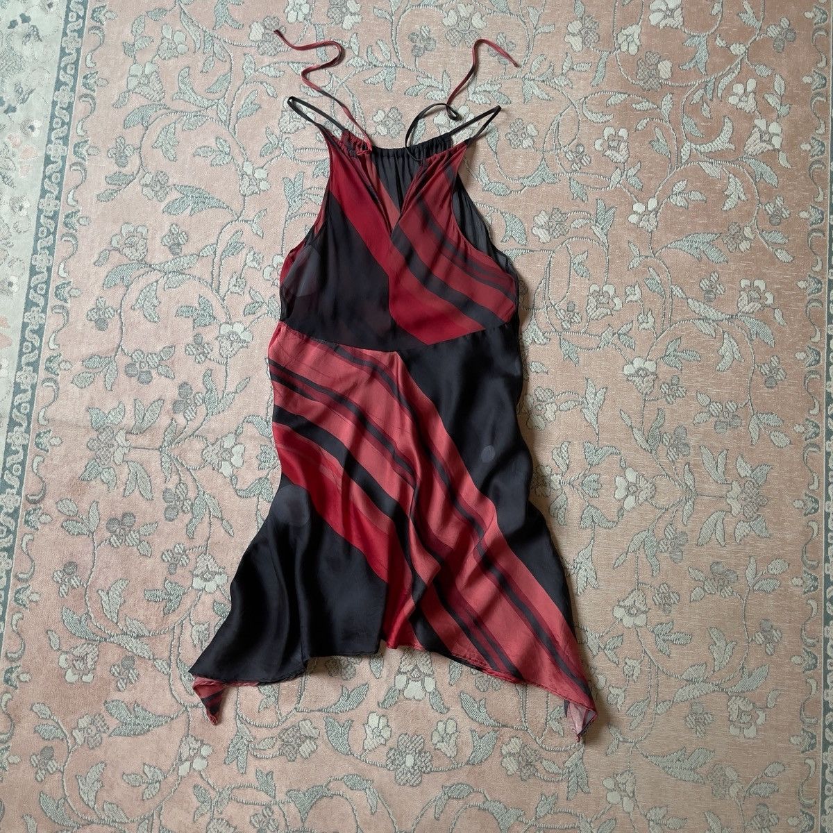 Victoria's Secret Victoria’s Secret Silk Halter-Neck Slip Dress (S–M) Size M / US 6-8 / IT 42-44 - 15 Thumbnail