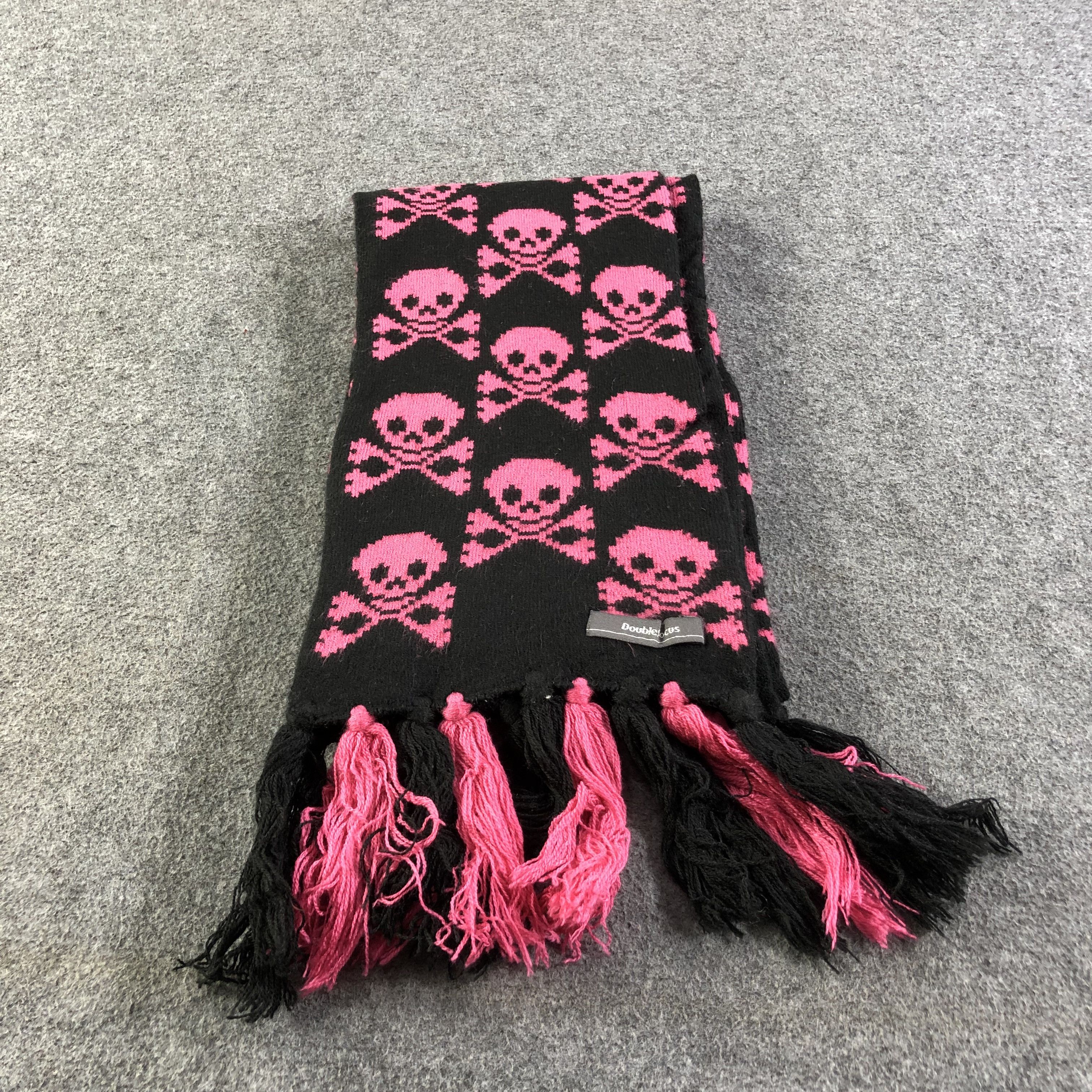 Seditionaries Double Focus Pink Skulls Scarf Muffler V1248 Size ONE SIZE - 2 Thumbnail