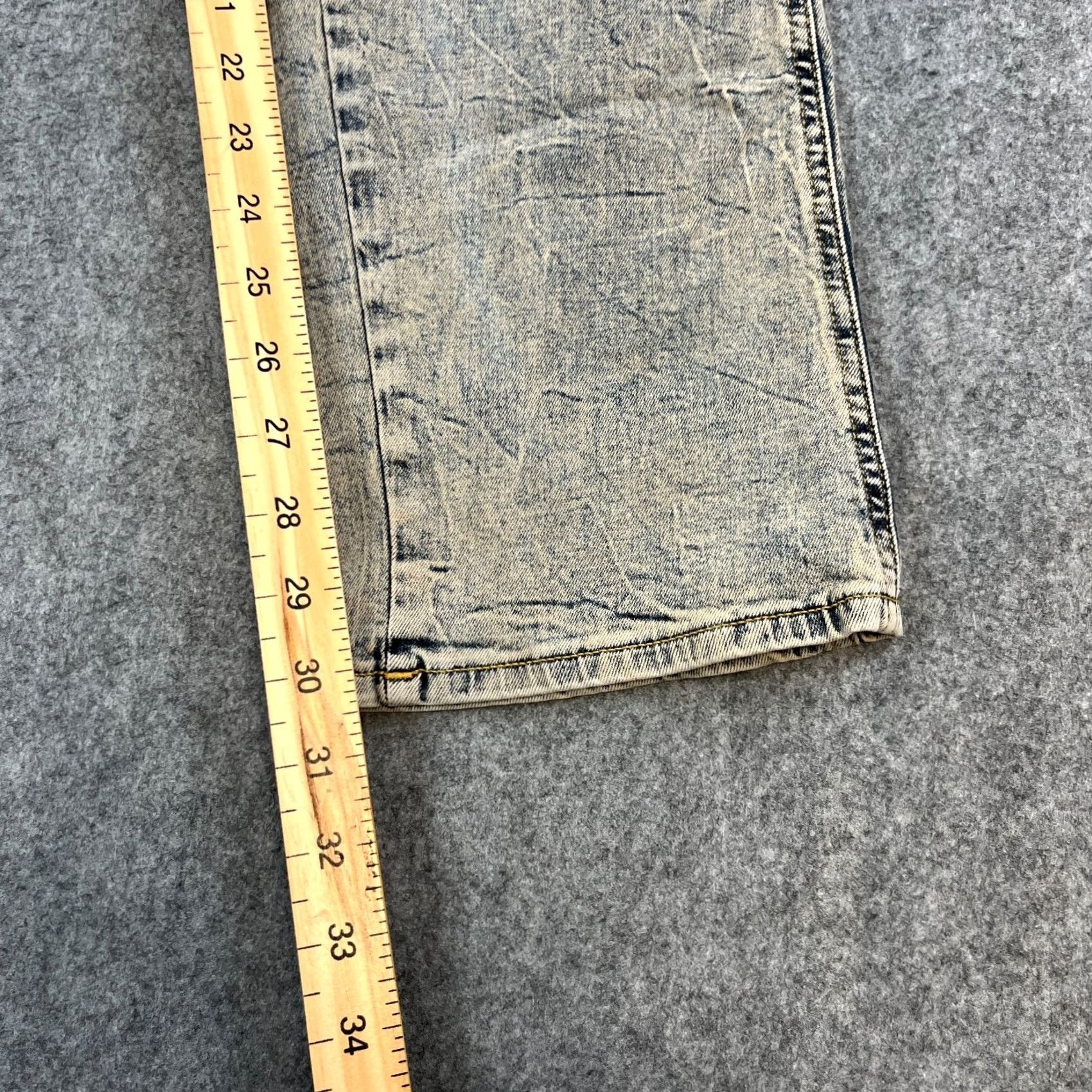 Vintage Represent Mens Jeans Regular Straight 30 32 Acid Wash Blue Crows Feet Stretch Denim 5-Pocket Mens Jeans Regular Blue 90s? Size US 30 / EU 46 - 4 Thumbnail