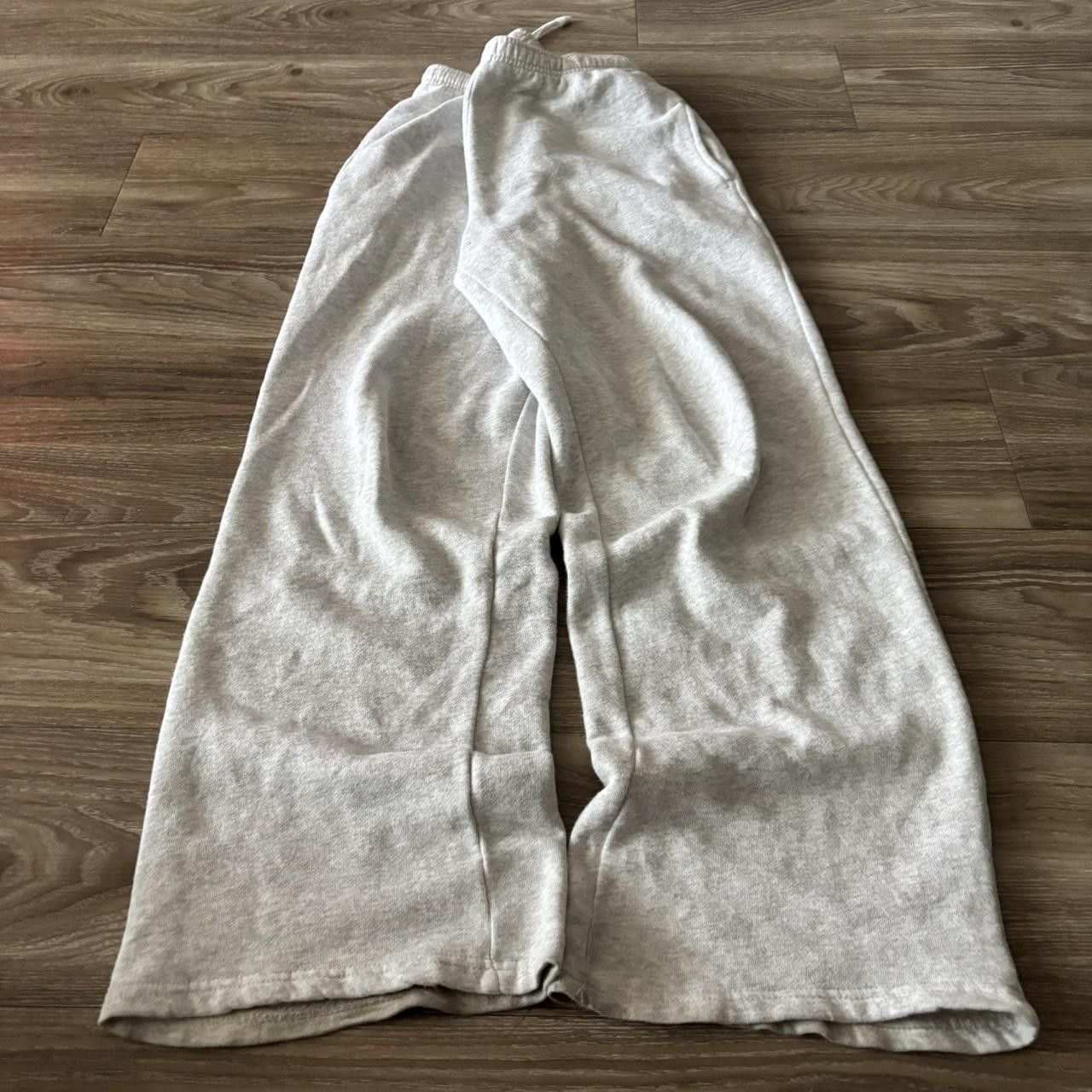 Vintage Crazy Vintage Y2K/2000s Baggy Light Grey Skater Sweatpants! Fits M Size US 30 / EU 46 - 3 Thumbnail