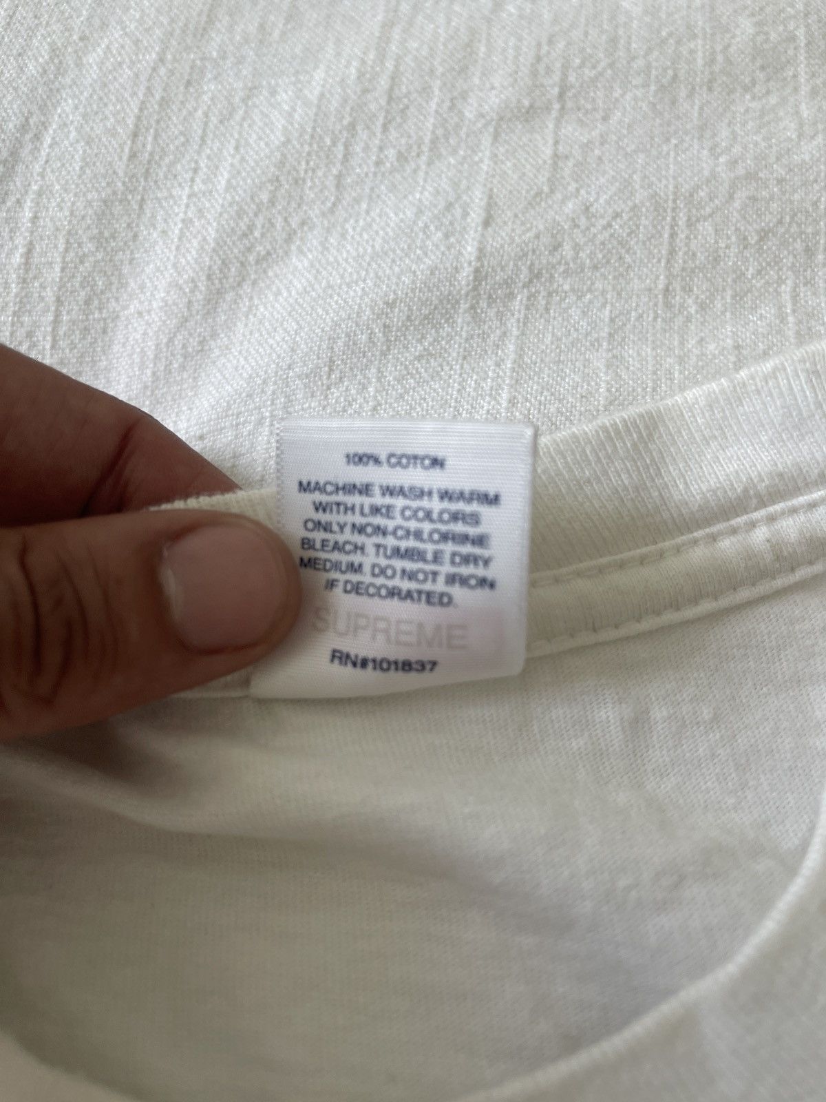 Supreme Supreme Berlin Box logo Size US L / EU 52-54 / 3 - 5 Thumbnail