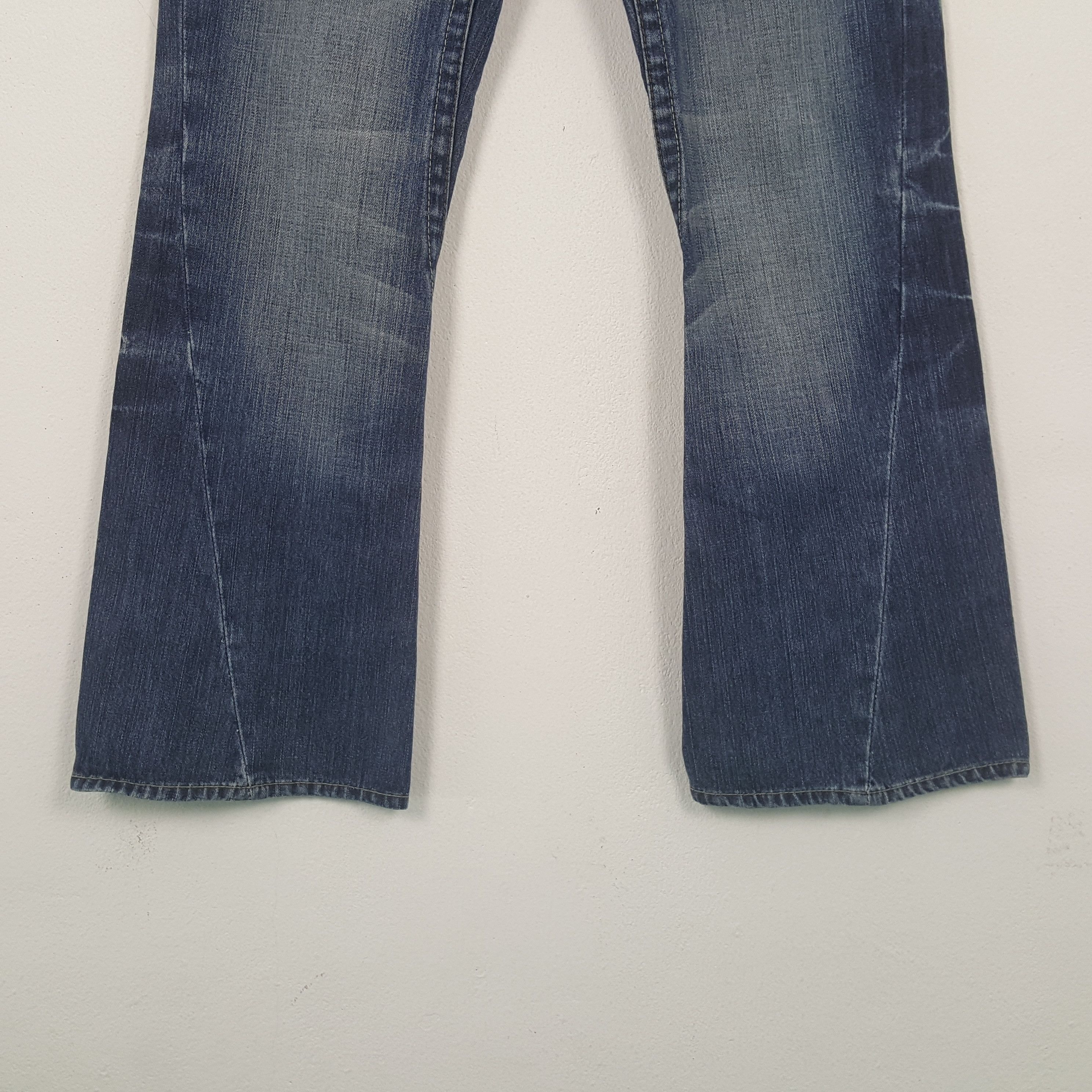 True Religion True Religion Streetwear Fashion Style Jeans C297N15 Size US 32 / EU 48 - 3 Thumbnail