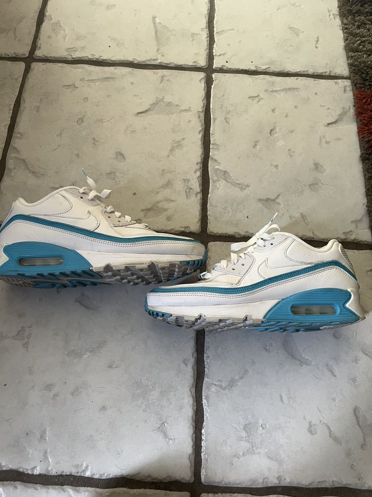 Nike 2019 Undefeated x Air Max 90 ‘White Blue Fury’ Size US 10 / EU 43 - 2 Thumbnail