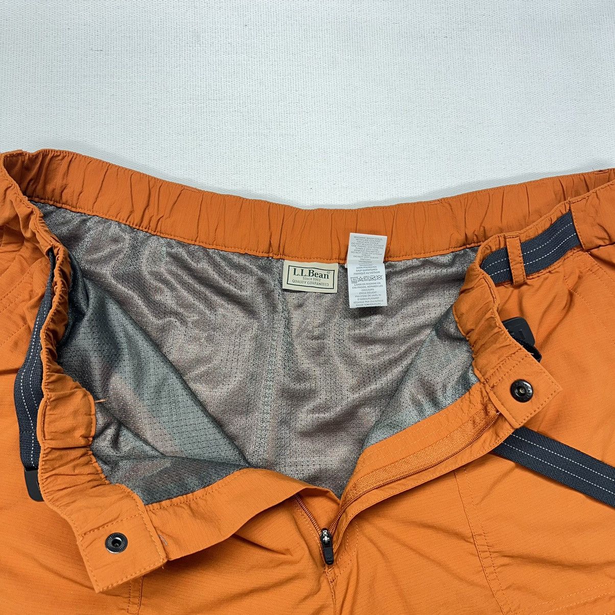 L.L. Bean × Vintage LL Bean Shorts Regular Orange Nylon Lined Belted Pockets Size US 36 / EU 52 - 9 Thumbnail