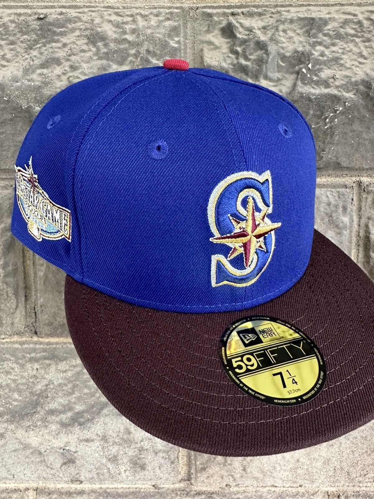 MLB × New Era × Supreme 7 1/4 SEATTLE MARINERS SHA'S SEATTLE FITTED HAT Size ONE SIZE - 1 Thumbnail