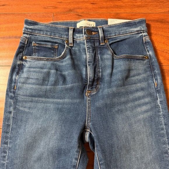 Loft LOFT The Kick Crop High Rise Blue Flare Jeans Sz 28 Size 28" / US 6 / IT 42 - 5 Thumbnail