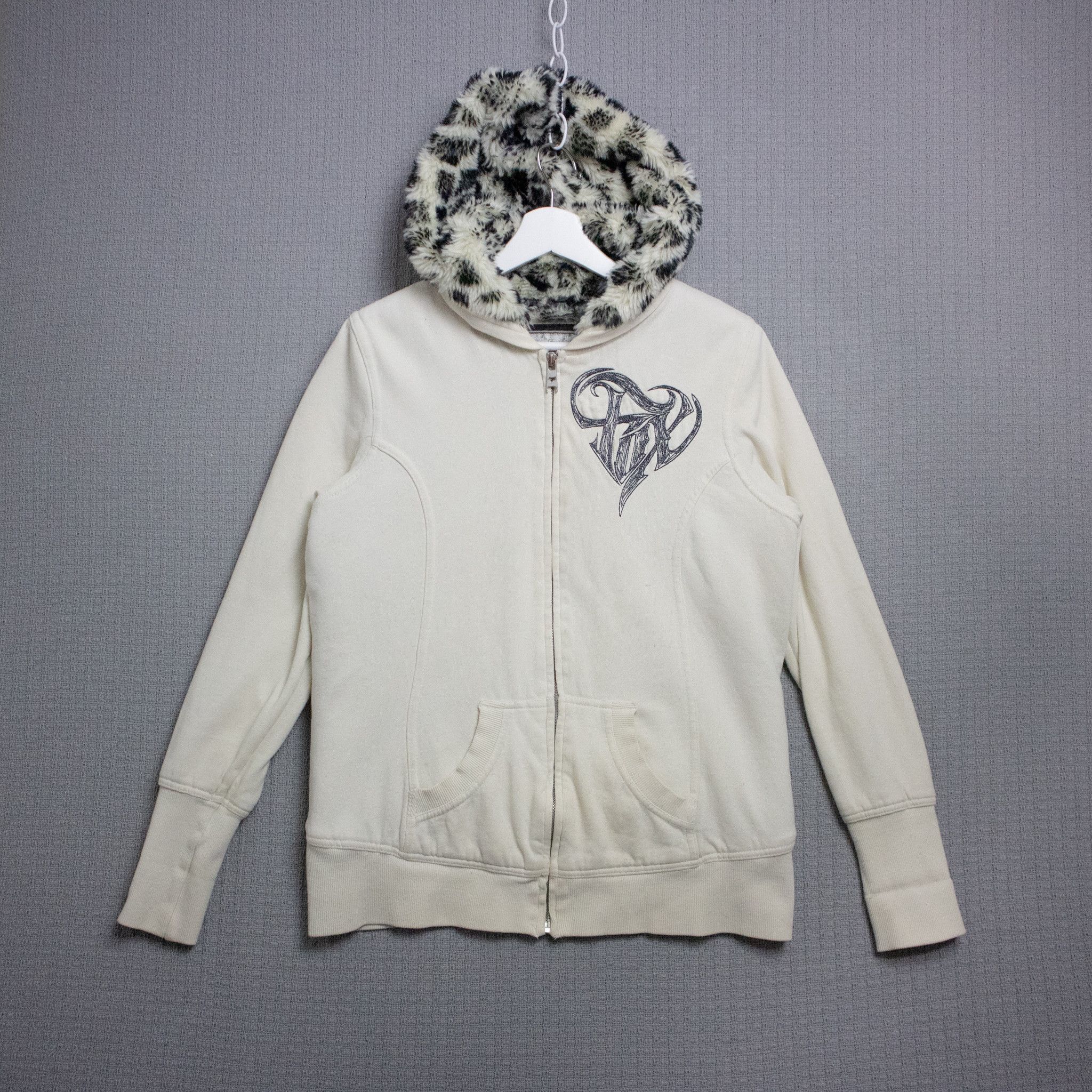 00s archive leopard fur zip foodie Y2K