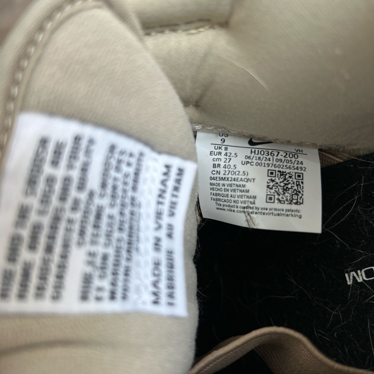 Nike SB Nike SB Dunk Low Pro Beige Size US 9 / EU 42 - 6 Thumbnail