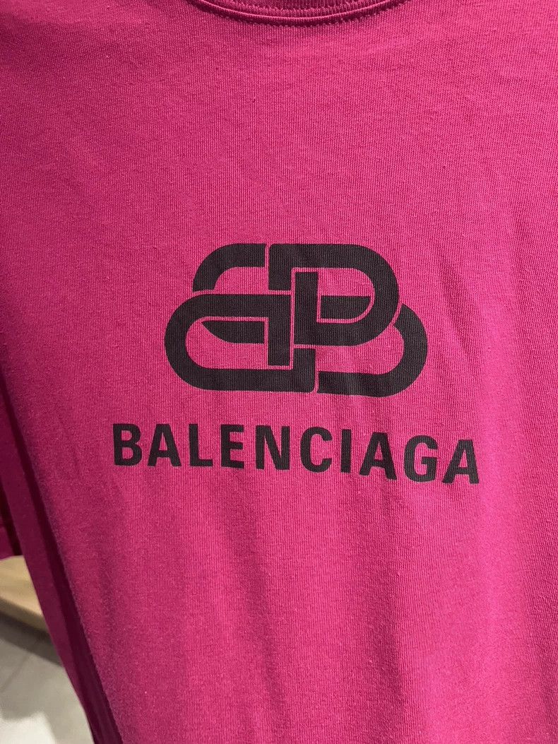 Balenciaga Balenciaga Grape Purple Snap Button Short Sleeve, Limited Size US S / EU 44-46 / 1 - 3 Thumbnail