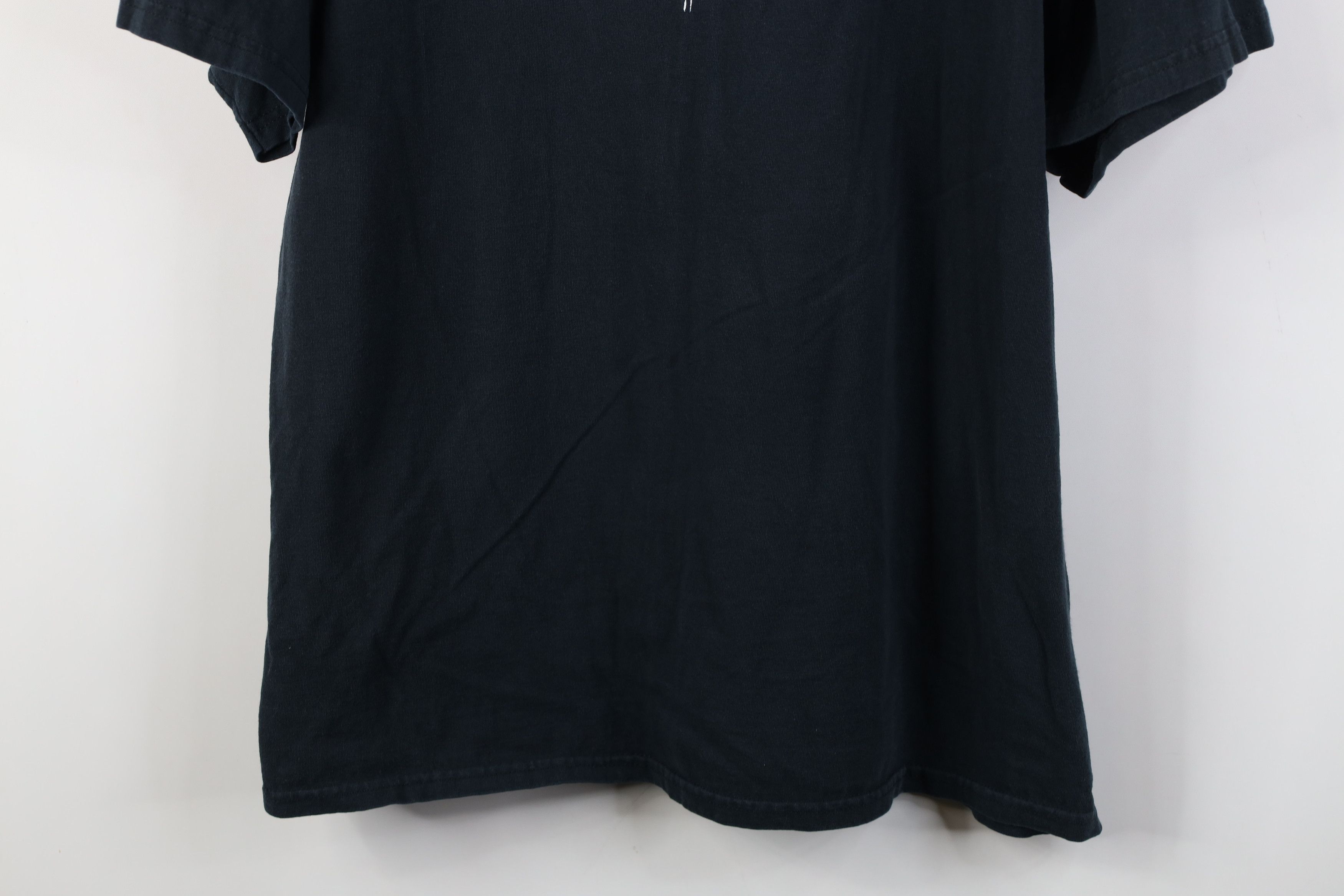 Vintage Vintage Metal Spell Out Scream Acres Haunted Maze T-Shirt Size US XL / EU 56 / 4 - 3 Thumbnail