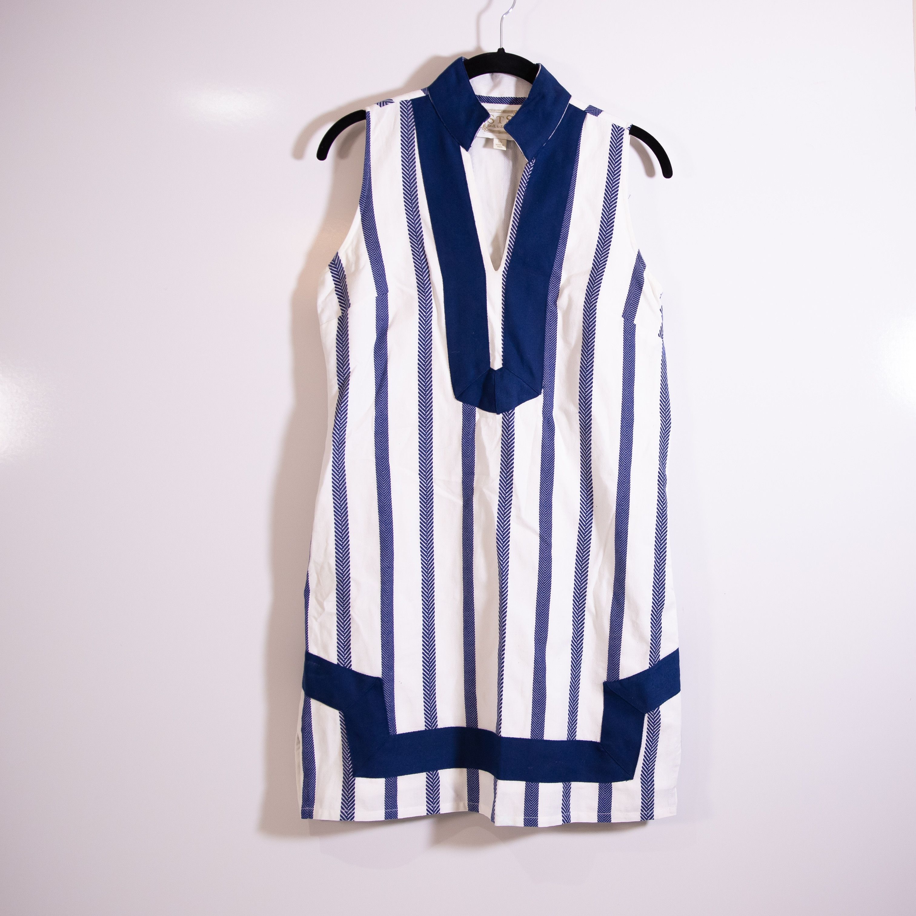 Other Sail To Sable Sleeveless Classic V Neck Size XS / US 0-2 / IT 36-38 - 1 Thumbnail