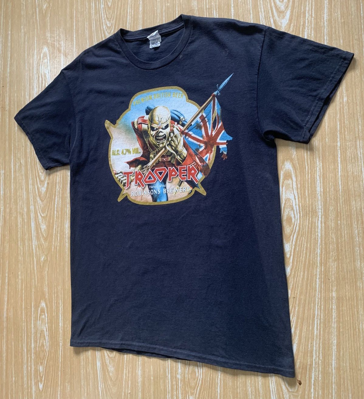 Band Tees × Iron Maiden × Vintage TROOPER.. OFFICIAL IRON MAIDEN BEER ROBINSONS Brewery shirt Size US L / EU 52-54 / 3 - 5 Thumbnail