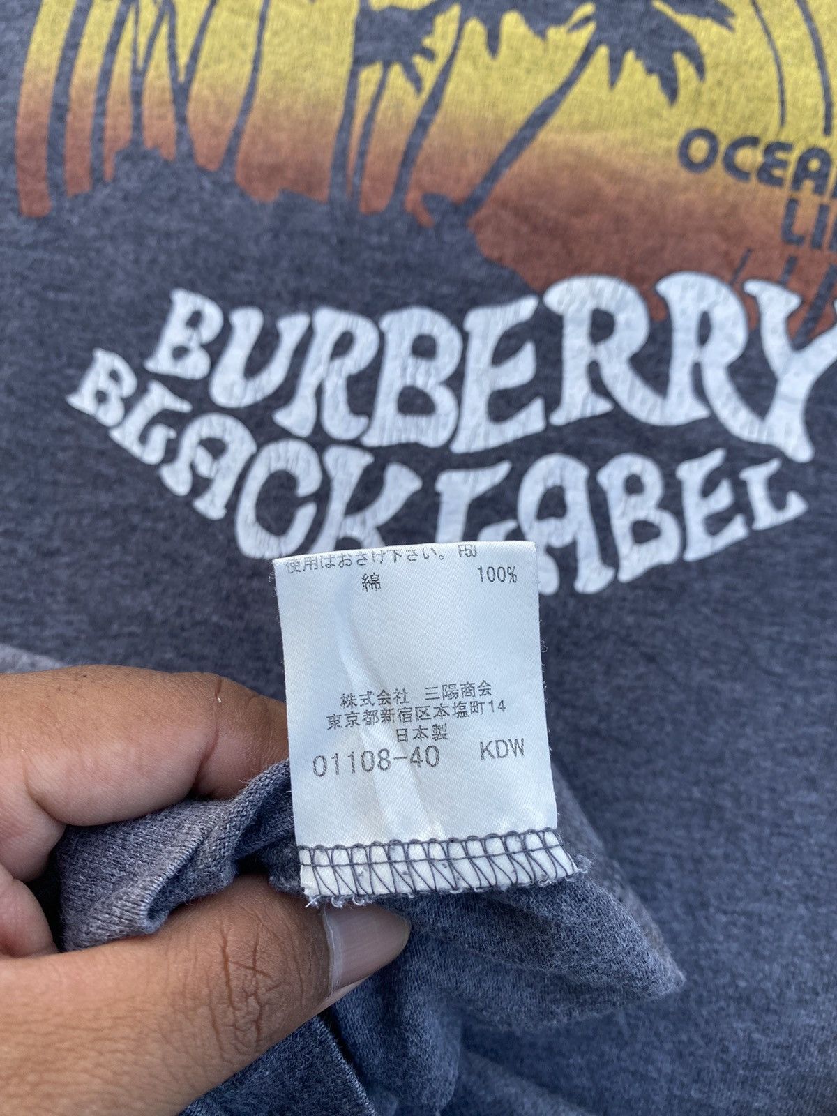 Burberry Rare Vintage Burberry Black Label Ocean Life Tshirt Size US M / EU 48-50 / 2 - 11 Thumbnail