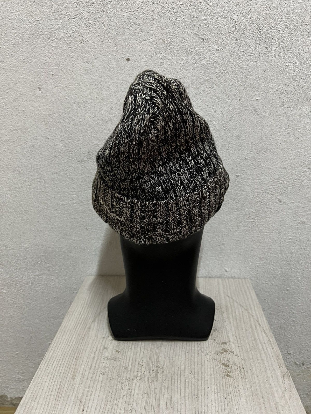 Champion Vintage Champion Small Logo Crochet Beanie Hats Size ONE SIZE - 5 Thumbnail