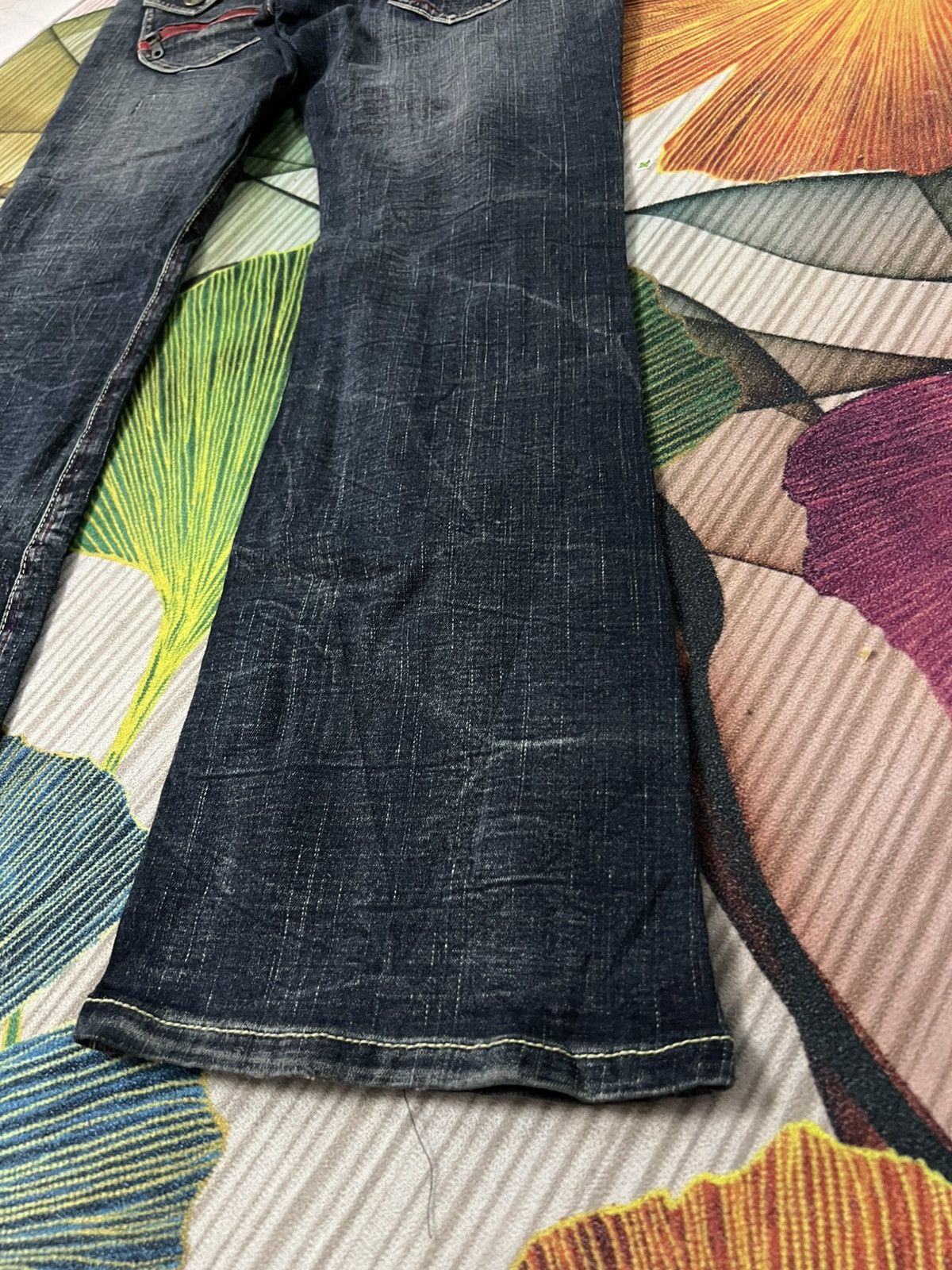 Japanese Brand 💥BCBG SKULL BACKLE BACK FLARE JEAN🔥 Size US 35 - 15 Thumbnail