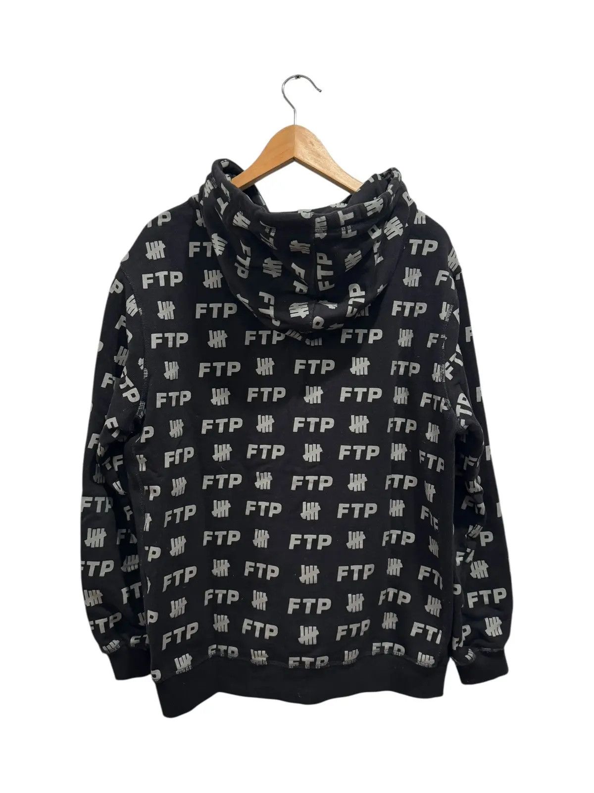 Fuck The Population × Undefeated FTP x Undefeated All Over Print Hoodie Size US S / EU 44-46 / 1 - 3 Thumbnail