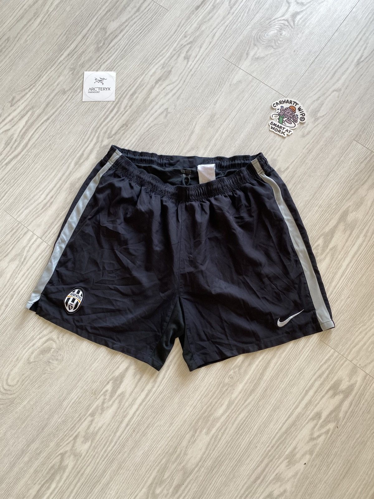 Nike × Vintage Vintage Nike Juventus Shorts Size US 38 / EU 54 - 1 Thumbnail
