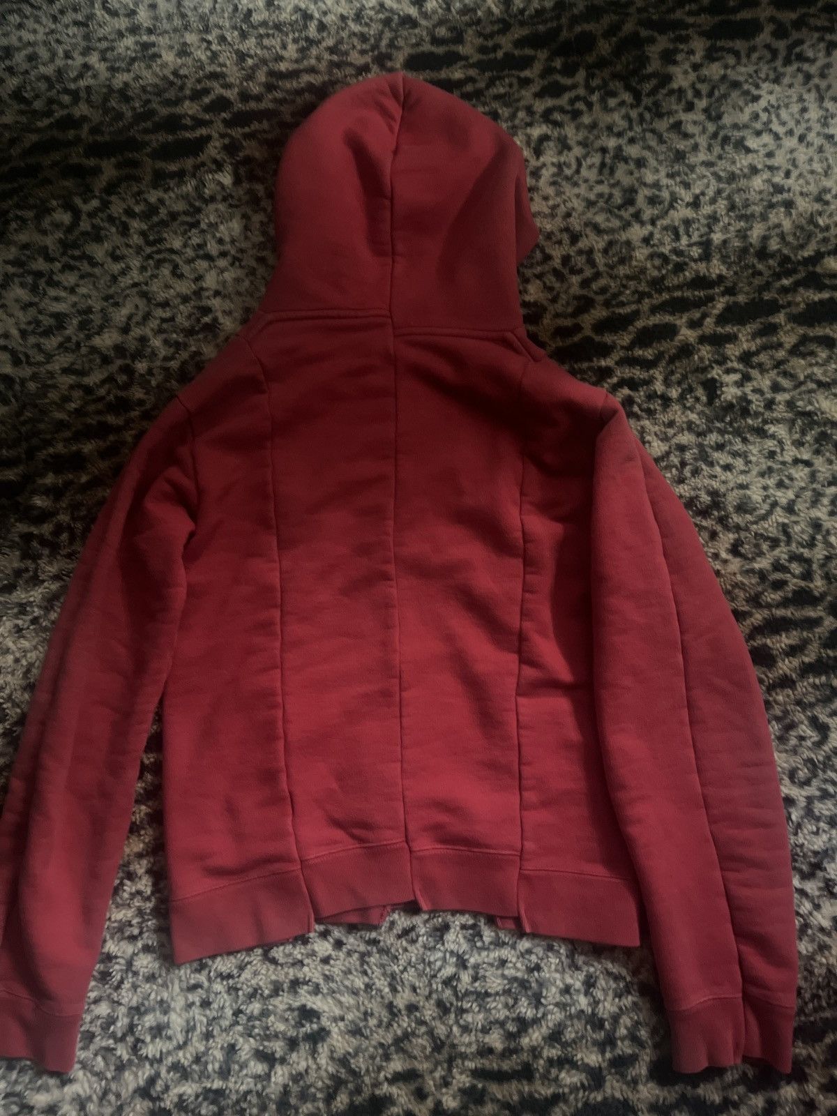 Vetements Vetements Split Antwerpen Hoodie in Red Size US XS / EU 42 / 0 - 2 Thumbnail