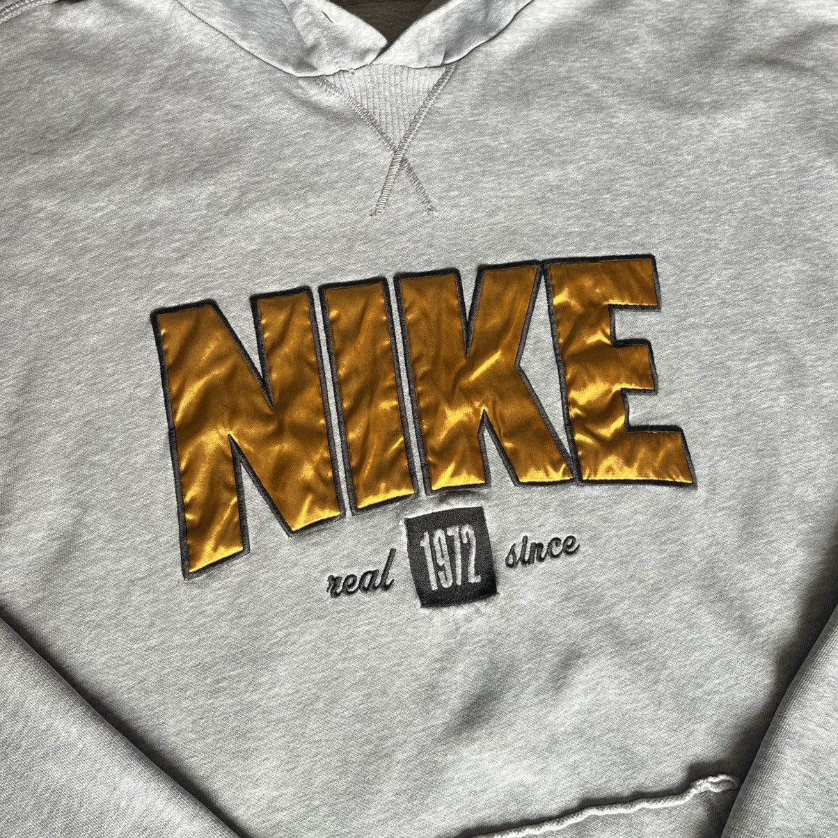 Nike Vintage 2000s Nike Gold Patch Embroidered Swoosh Logo Hoodie Size US XXL / EU 58 / 5 - 4 Thumbnail