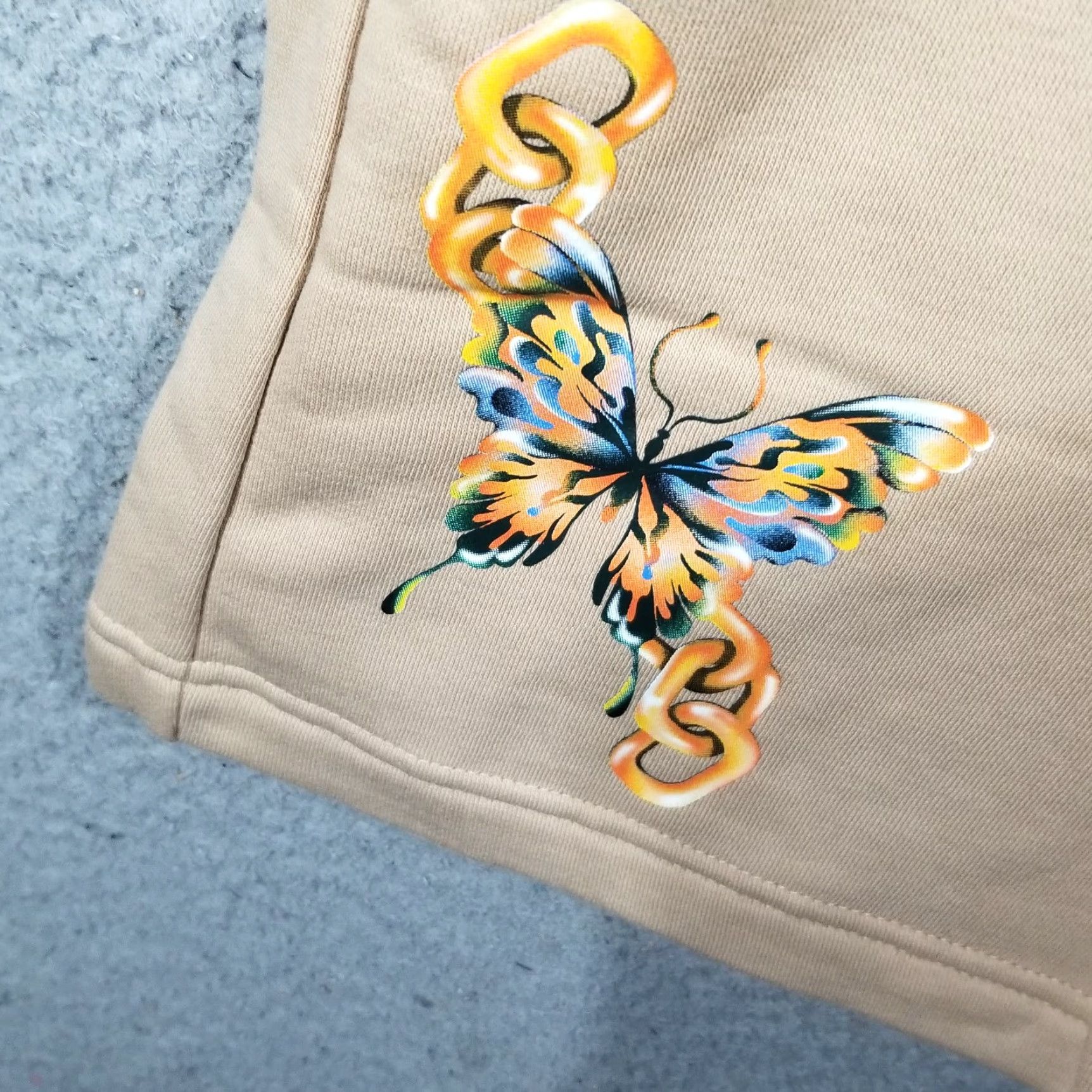 Nike VINTAGE Nike Air Jordan Fleece Shorts Women XS Beige Artist Series Butterfly Activewear NWT Size 26" / US 2 / IT 38 - 3 Thumbnail