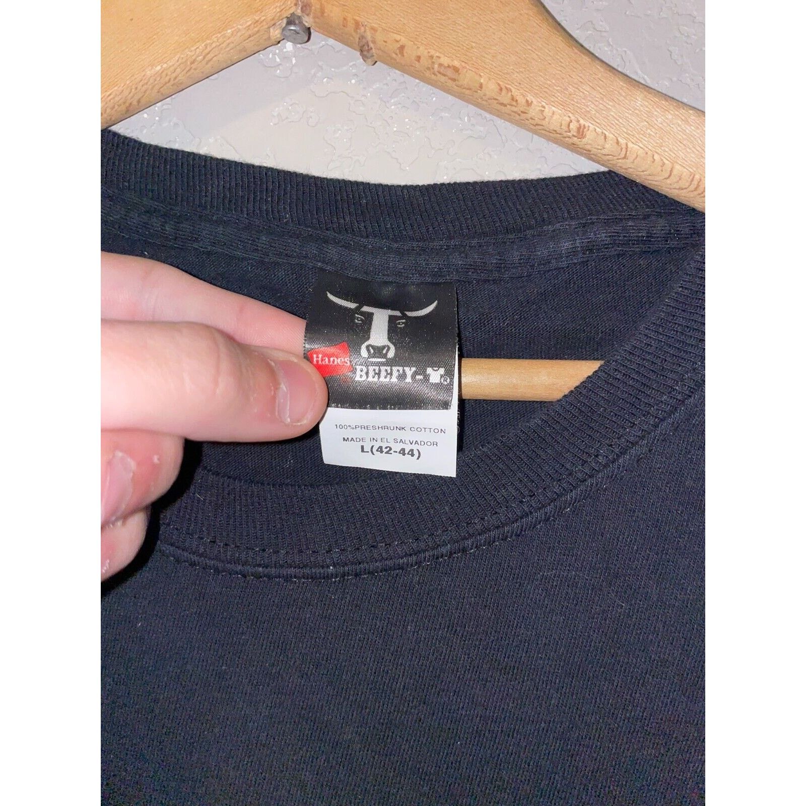 Hanes Vintage CJ Box Shirt I'm Out Of Range Book Author Tee L Size US L / EU 52-54 / 3 - 4 Thumbnail