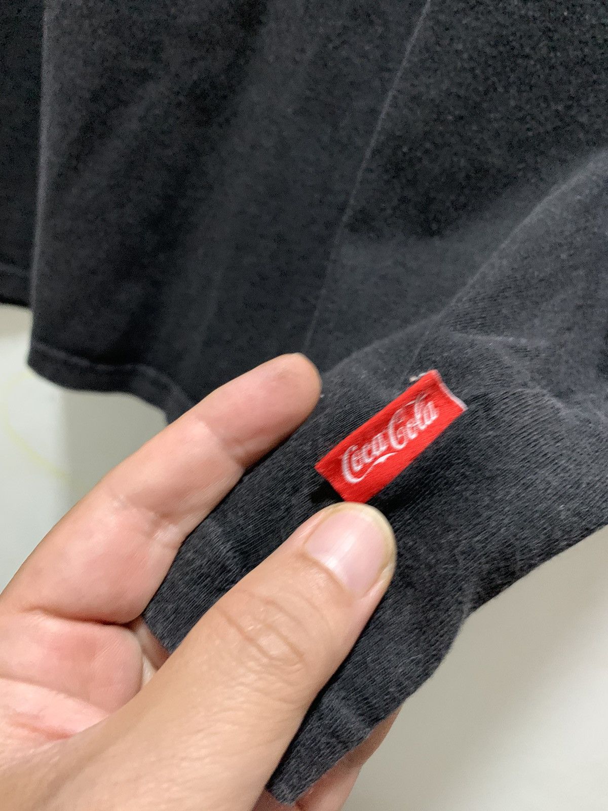 GU Y2K GU X Coke Xlarge Tshirt Size US XL / EU 56 / 4 - 6 Thumbnail