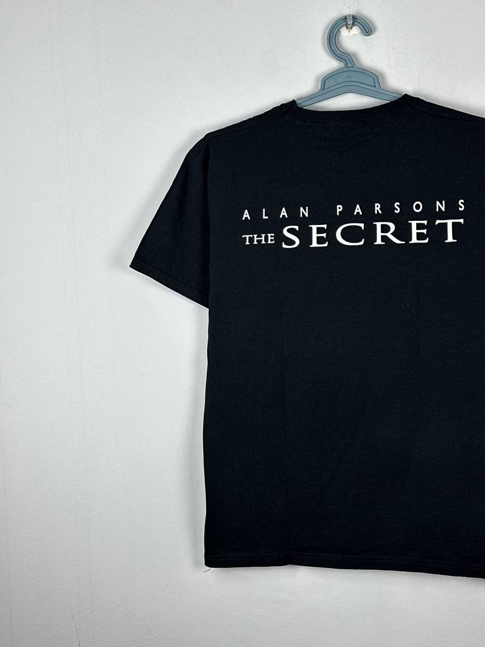Band Tees Vintage The Alan Parsons Project “The Secret” band tee Size US L / EU 52-54 / 3 - 7 Thumbnail