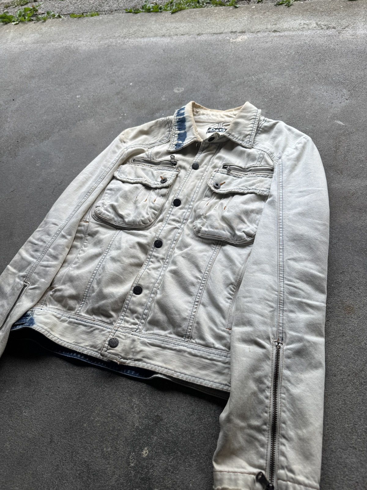 Dolce & Gabbana Dolce & Gabbana D&G Distressed Denim Jacket Size US M / EU 48-50 / 2 - 2 Thumbnail