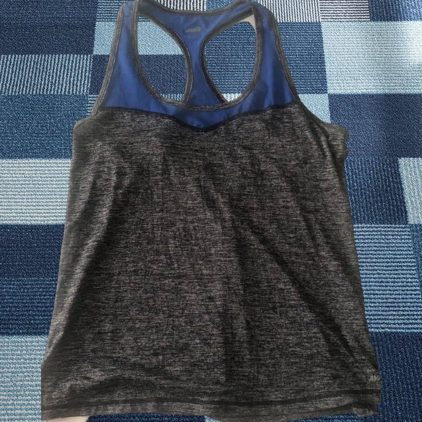Avia Avia Athletic Racer Back Tank Top Lightweight L Heather Gray Blue Women Tank Top L Multicolor Athletic Running Womens Size L / US 10 / IT 46 - 1 Thumbnail