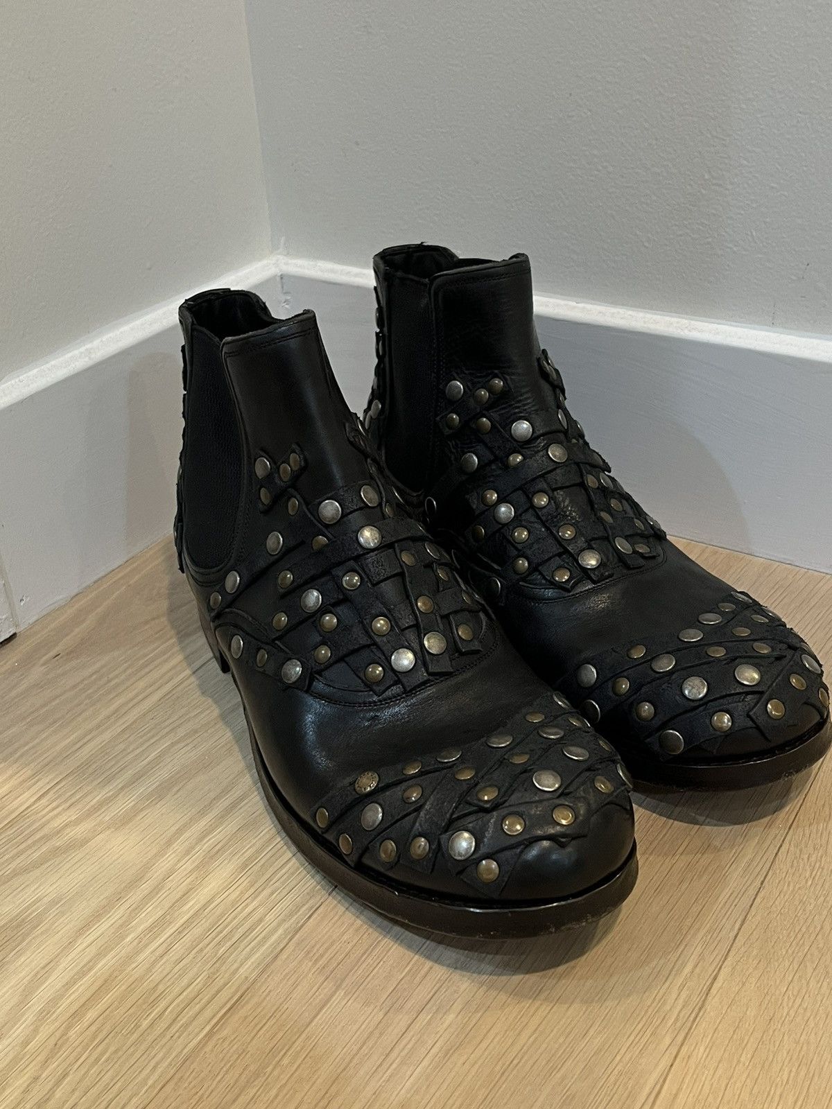 Dolce & Gabbana Studded Leather Ankle Boots. 8 Size US 8 / EU 41 - 9 Thumbnail