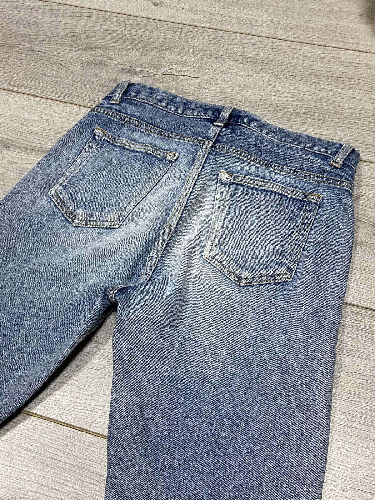 Saint Laurent Paris Saint Laurent Paris made in JAPAN Hedi Slimane Jeans Size 26" / US 2 / IT 38 - 14 Thumbnail