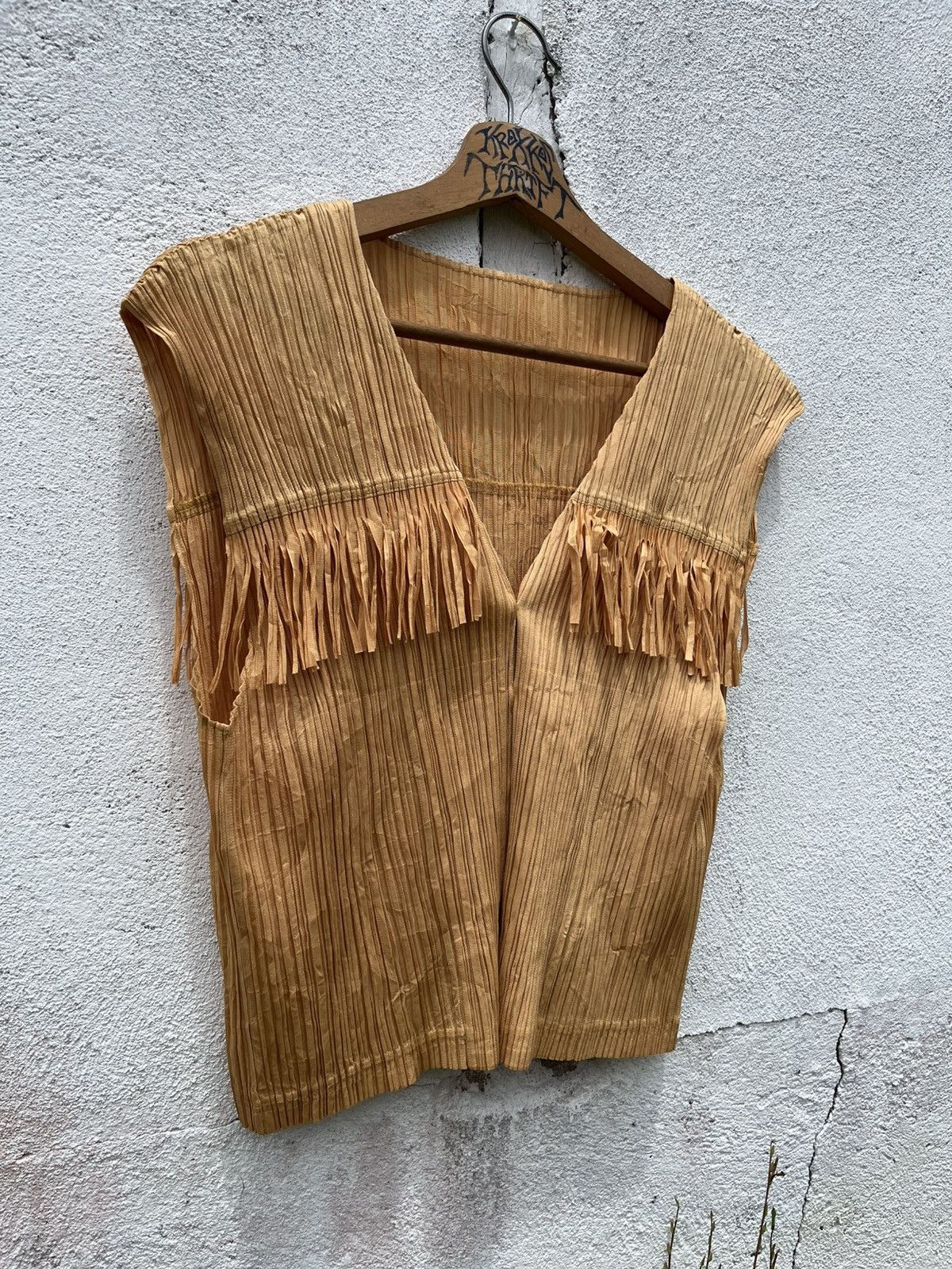 Pleats Please Issey Miyake PLEATS PLEASE Issey Miyake Fringe PP91 Wrinkles Vest Japan Size US M / EU 48-50 / 2 - 5 Thumbnail