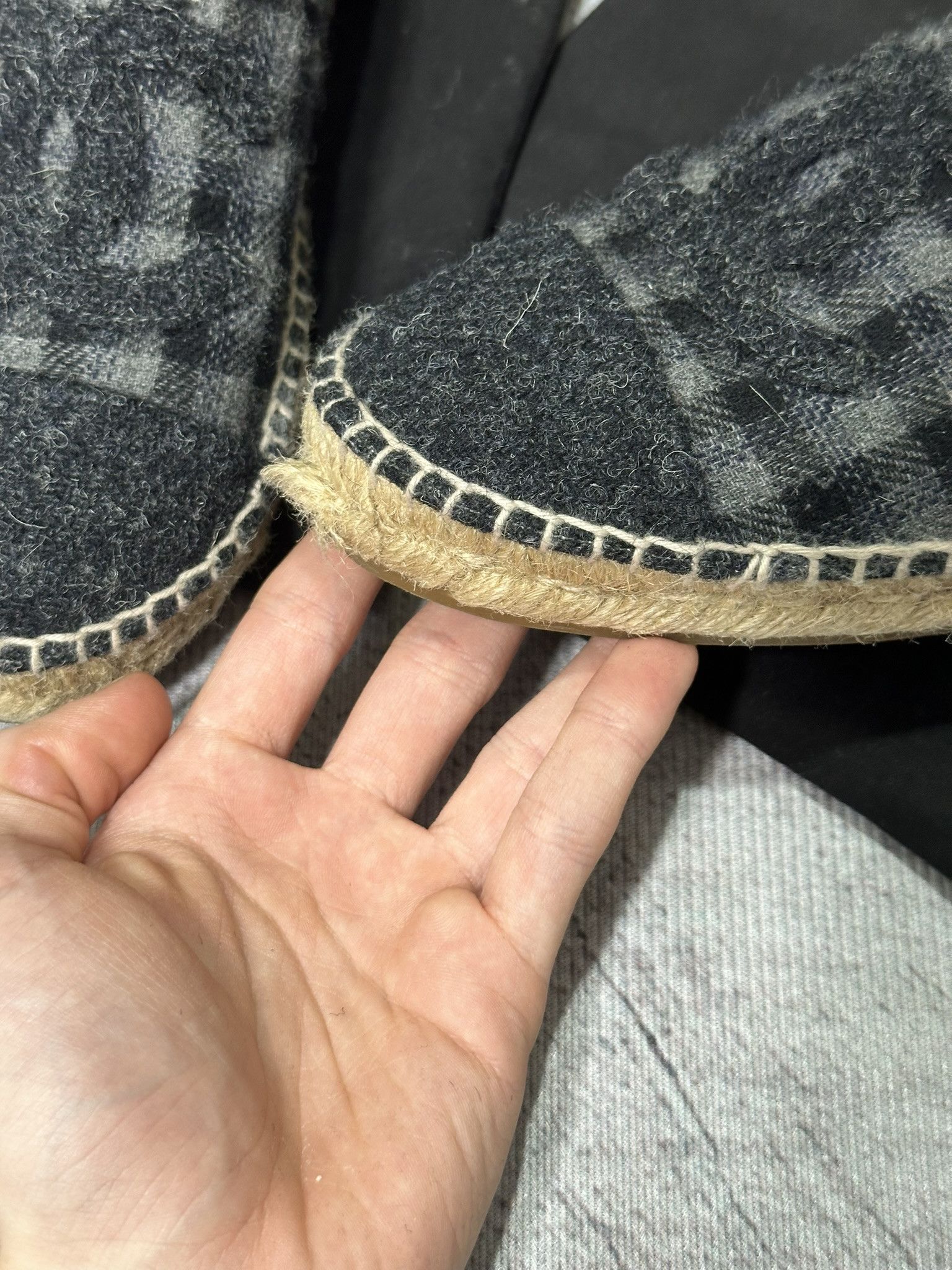 Chanel Chanel Espadrilles Flannel CC Logo Gray Wedge Shoes Size US 7 / IT 37 - 5 Thumbnail