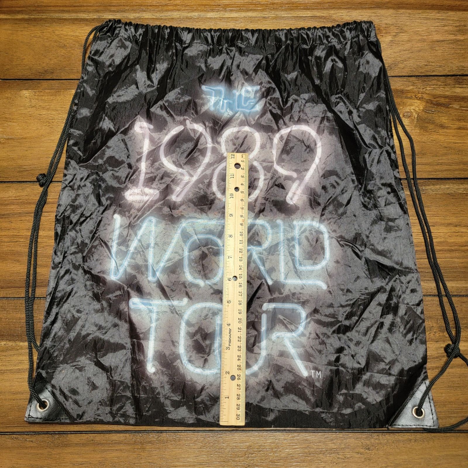 Other Taylor Swift Nylon Drawstring Bag/Backpack "1989 World Tour" Size ONE SIZE - 6 Thumbnail