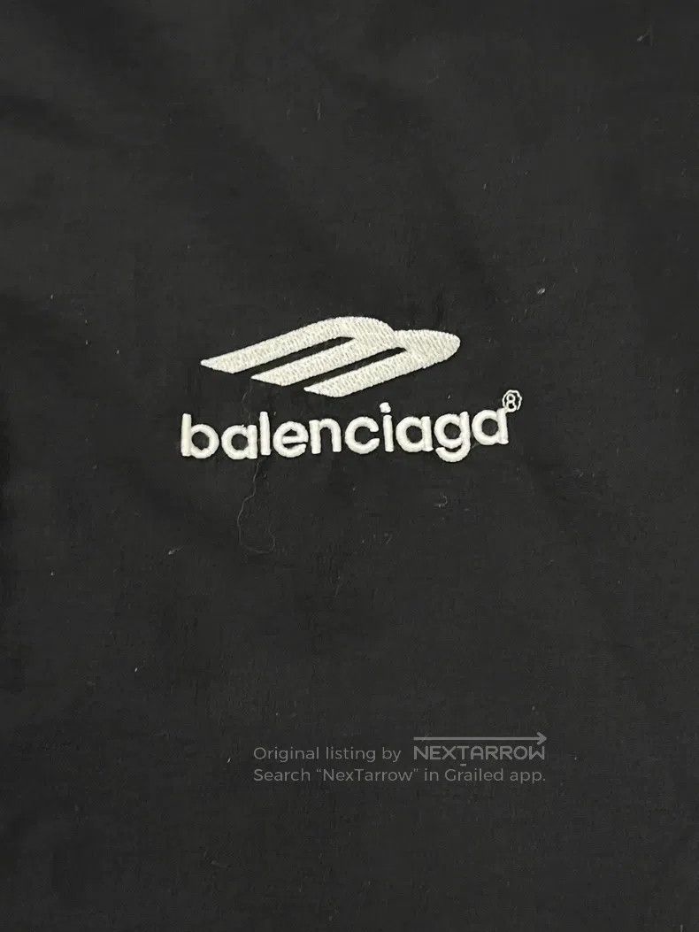 Balenciaga Balenciaga Solid Color徽标 Logo Printed Zip-Up Stand Collar Size US XXS / EU 40 - 3 Thumbnail