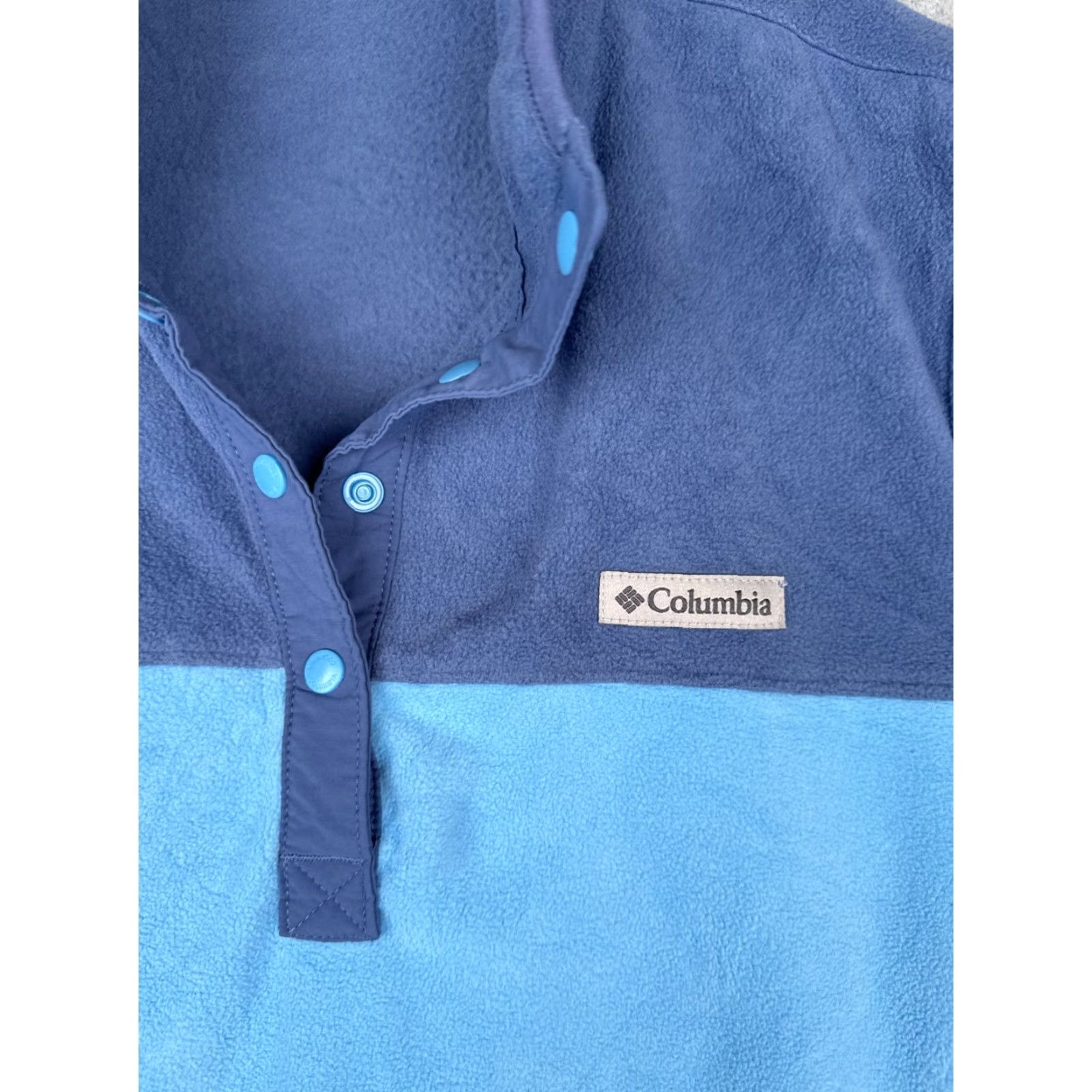 Vintage Columbia Sweater Womens XL Blue Button Mock Neck Fleece Polyester Pullover Raglan Sleeve Casual Outdoor - Hooded, Logo, Zipper, Button Size XL / US 12-14 / IT 48-50 - 6 Thumbnail
