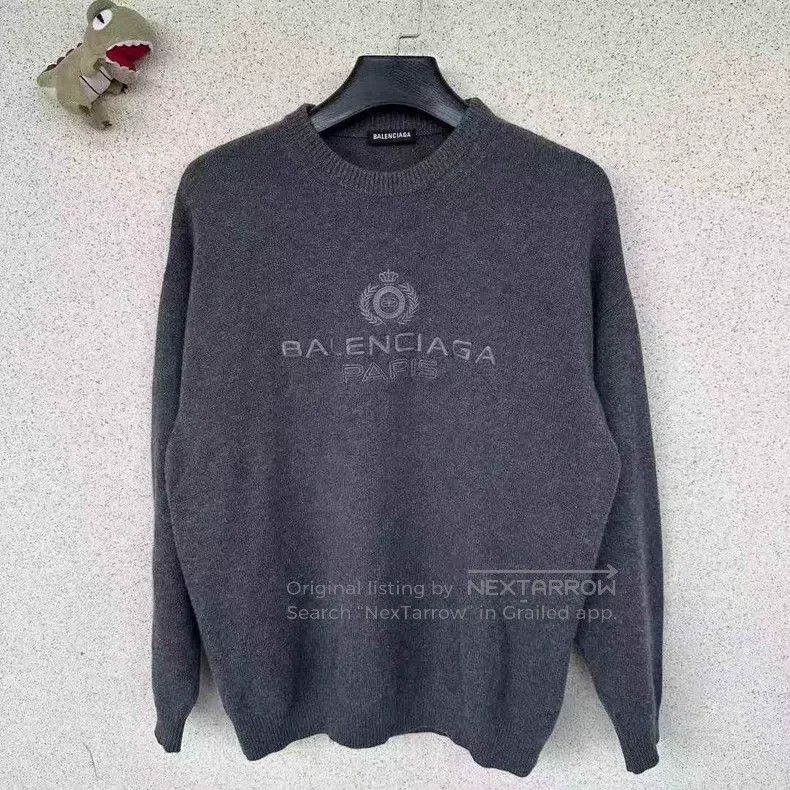 Balenciaga Balenciaga Crown Buckle Sweater Size US S / EU 44-46 / 1 - 1 Thumbnail
