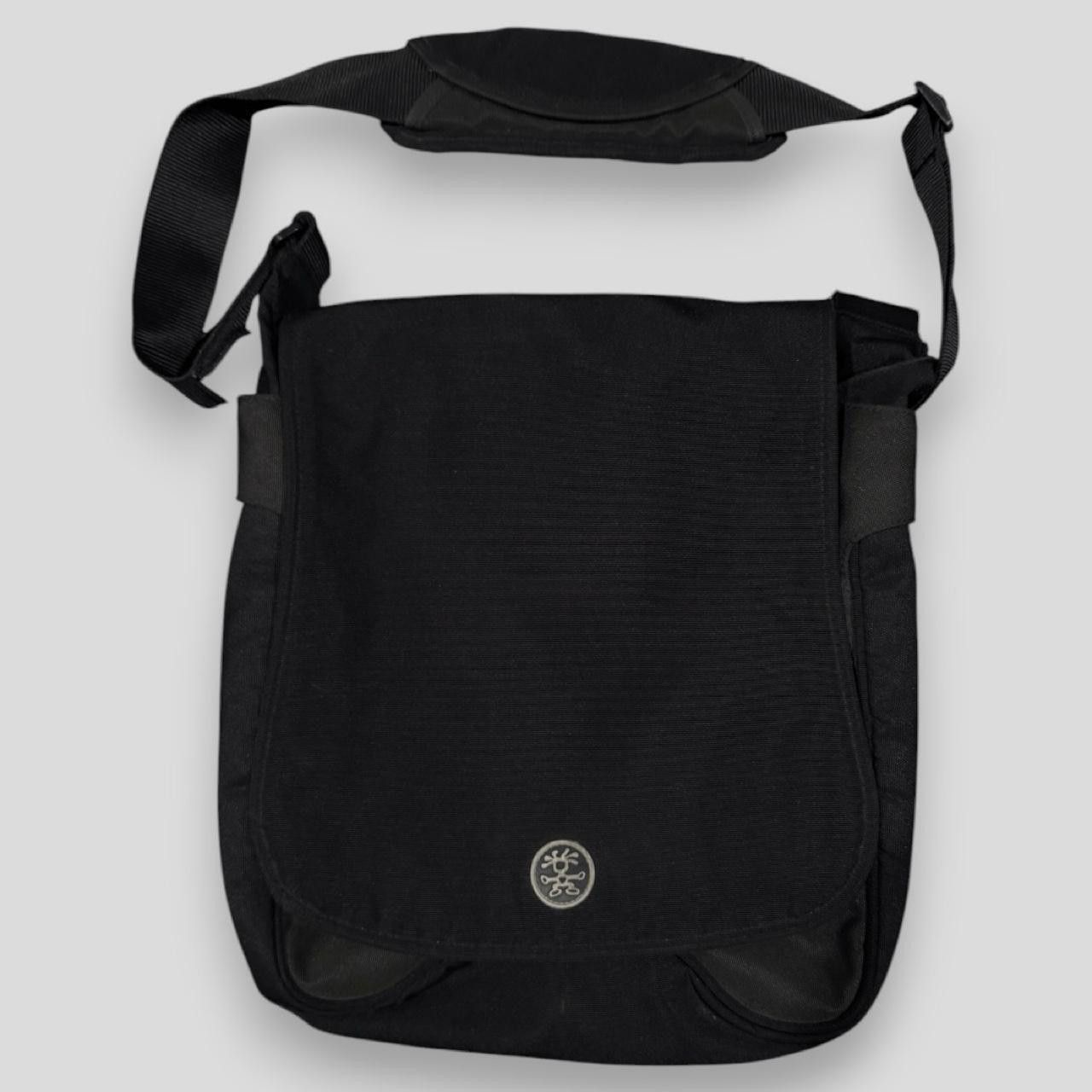 Crumpler Crumpler Cheesy Disco Messenger Laptop Bag Black Unisex