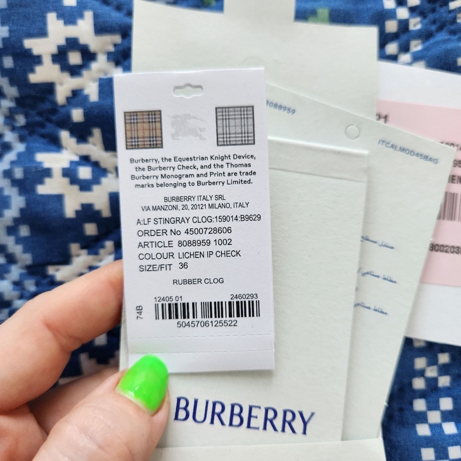Burberry Authentic Burberry Stingray Check Slide Sandals 36 Unisex Size US 5 / IT 35 - 12 Thumbnail