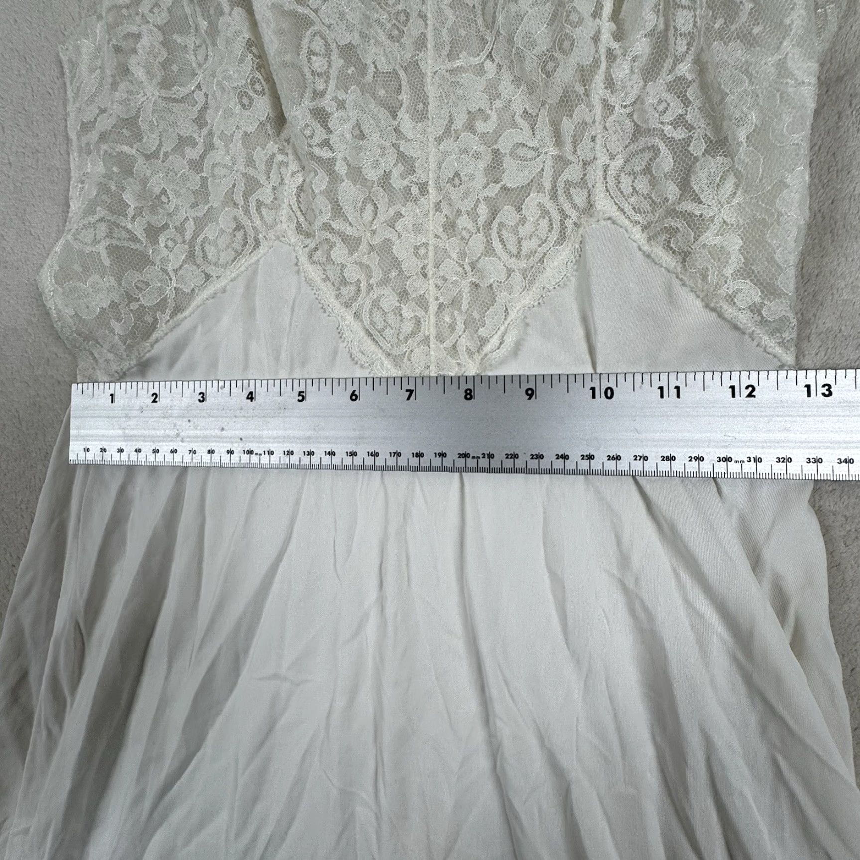 Vintage VINTAGE Vanity Fair Slip Dress White 34 Full Body Under Garment 1950s Nylon Womens Size XXS / US 00 / IT 34 - 7 Thumbnail