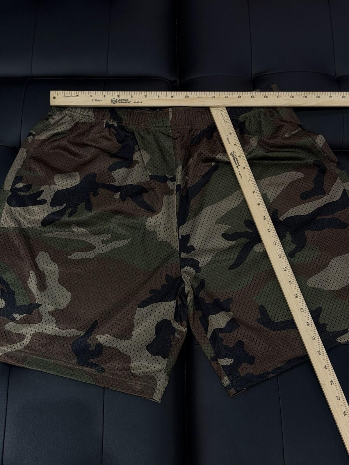 Supreme Supreme Small Box Baggy Mesh Shorts Size (Large) NEW Camo Size US 34 / EU 50 - 12 Thumbnail