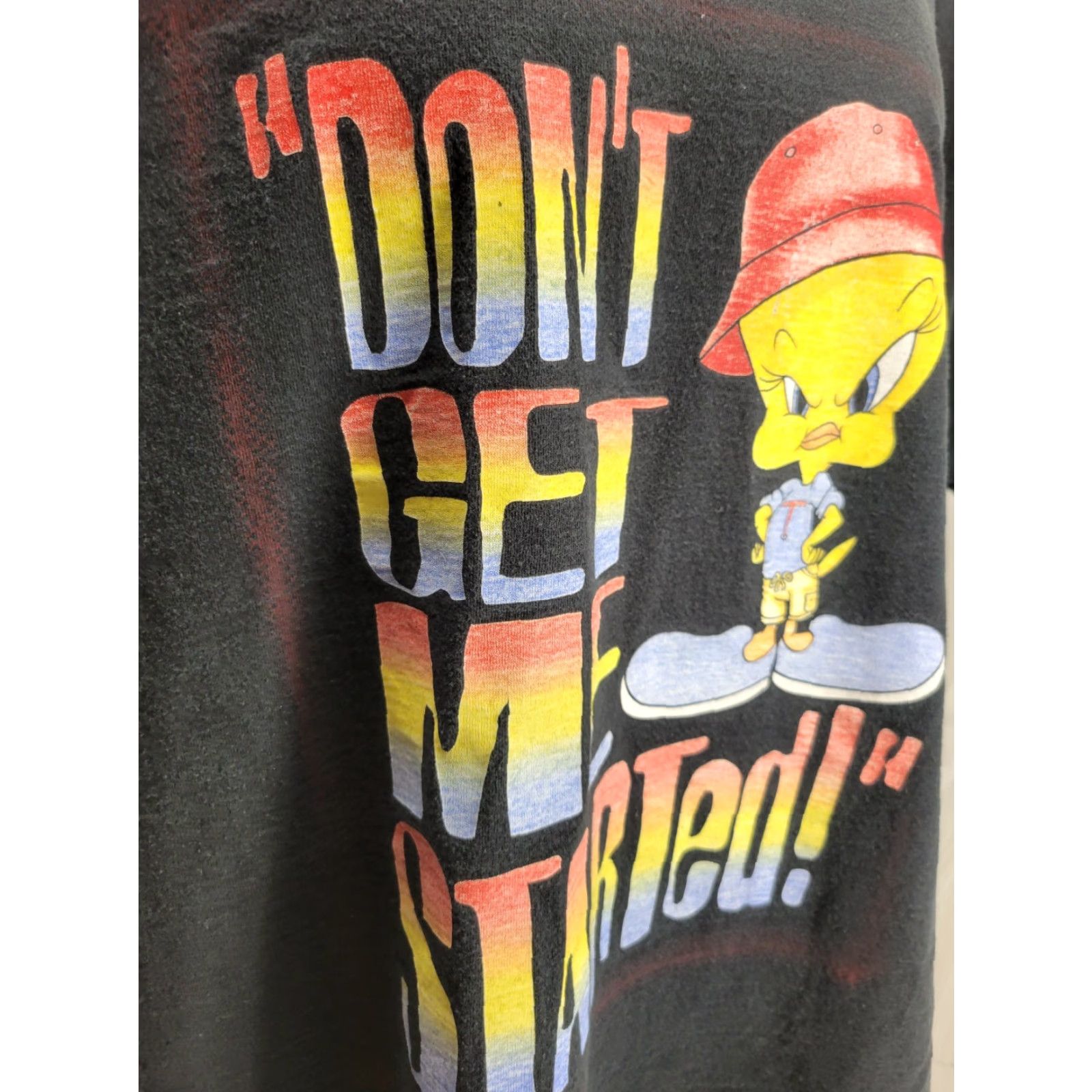 Vintage VINTAGE Looney Tunes Tweety-Bird Shirt Womens 22w/24w 90s Shirt Womens 90s Logo Cartoon Tweety Black Cotton Knit Short Sleeve Regular (Mens, Womens) Size 3XL / US 20-22 - 4 Thumbnail