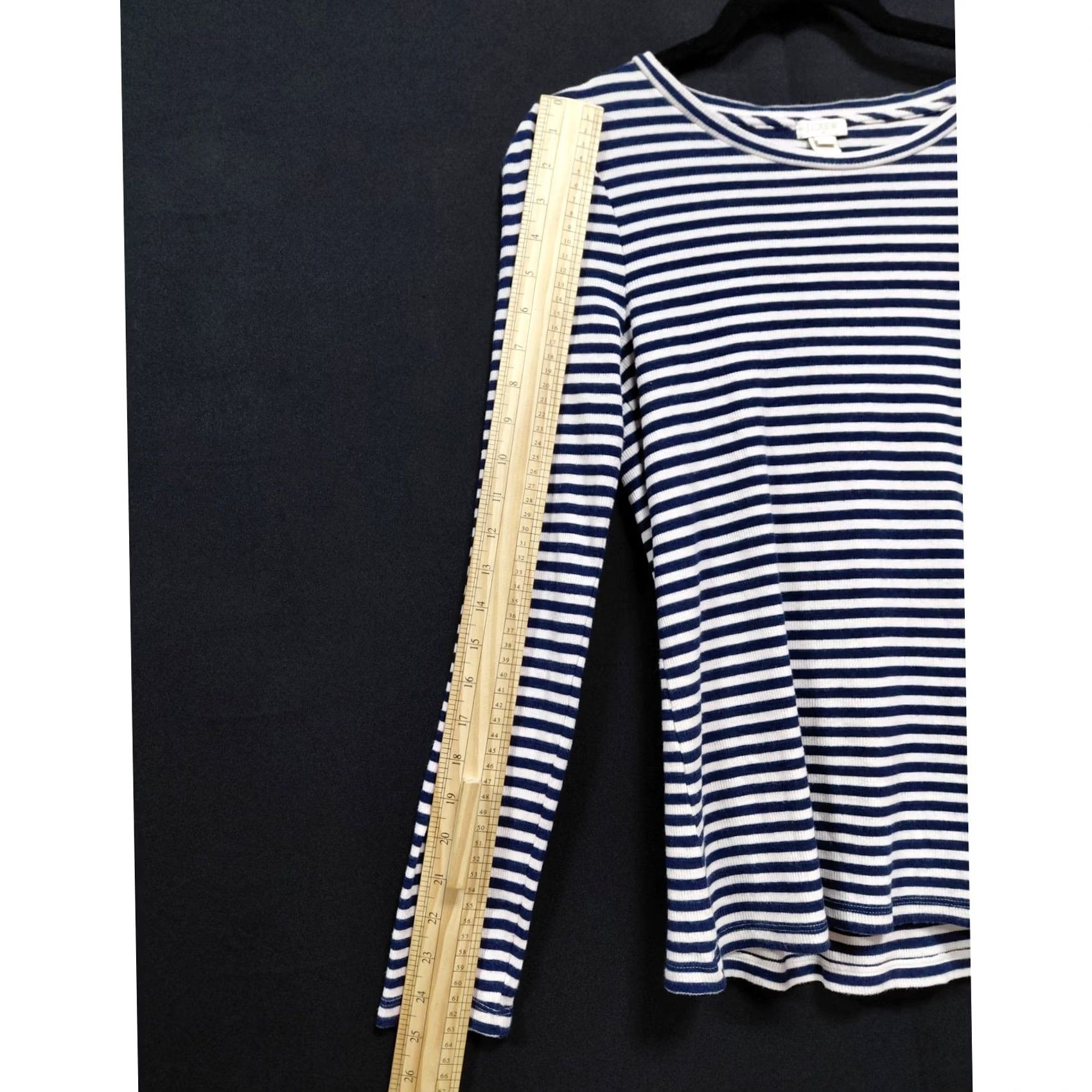 J.Crew J.CREW Striped Knit Long Sleeve Crew Neck Top Navy White Women M Size M / US 6-8 / IT 42-44 - 7 Thumbnail