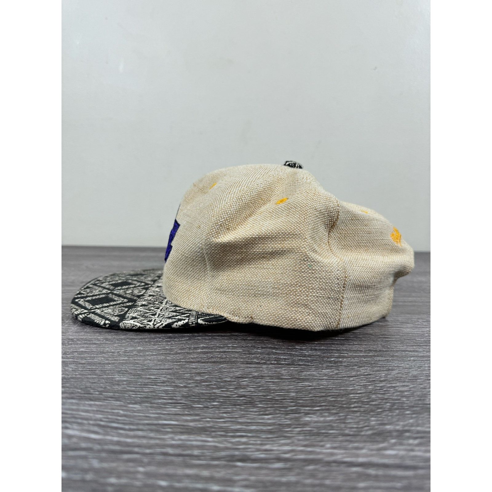 Mitchell & Ness Los Angeles Lakers NBA SnapBack Adjustable Hat Cap Rare Size ONE SIZE - 3 Thumbnail