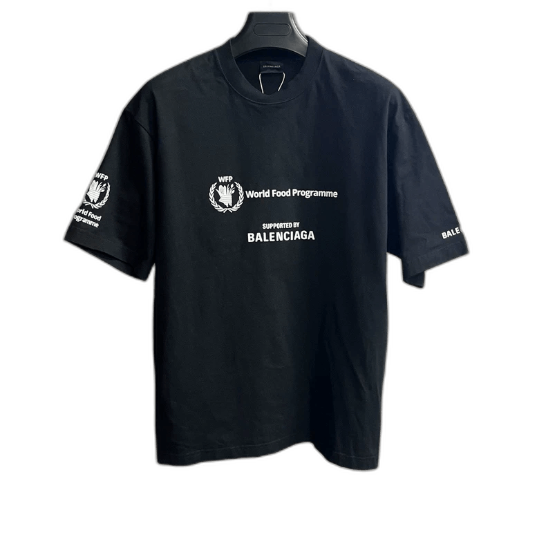 Balenciaga Balenciaga World Food Programme Black T-Shirt Size US S / EU 44-46 / 1 - 1 Thumbnail