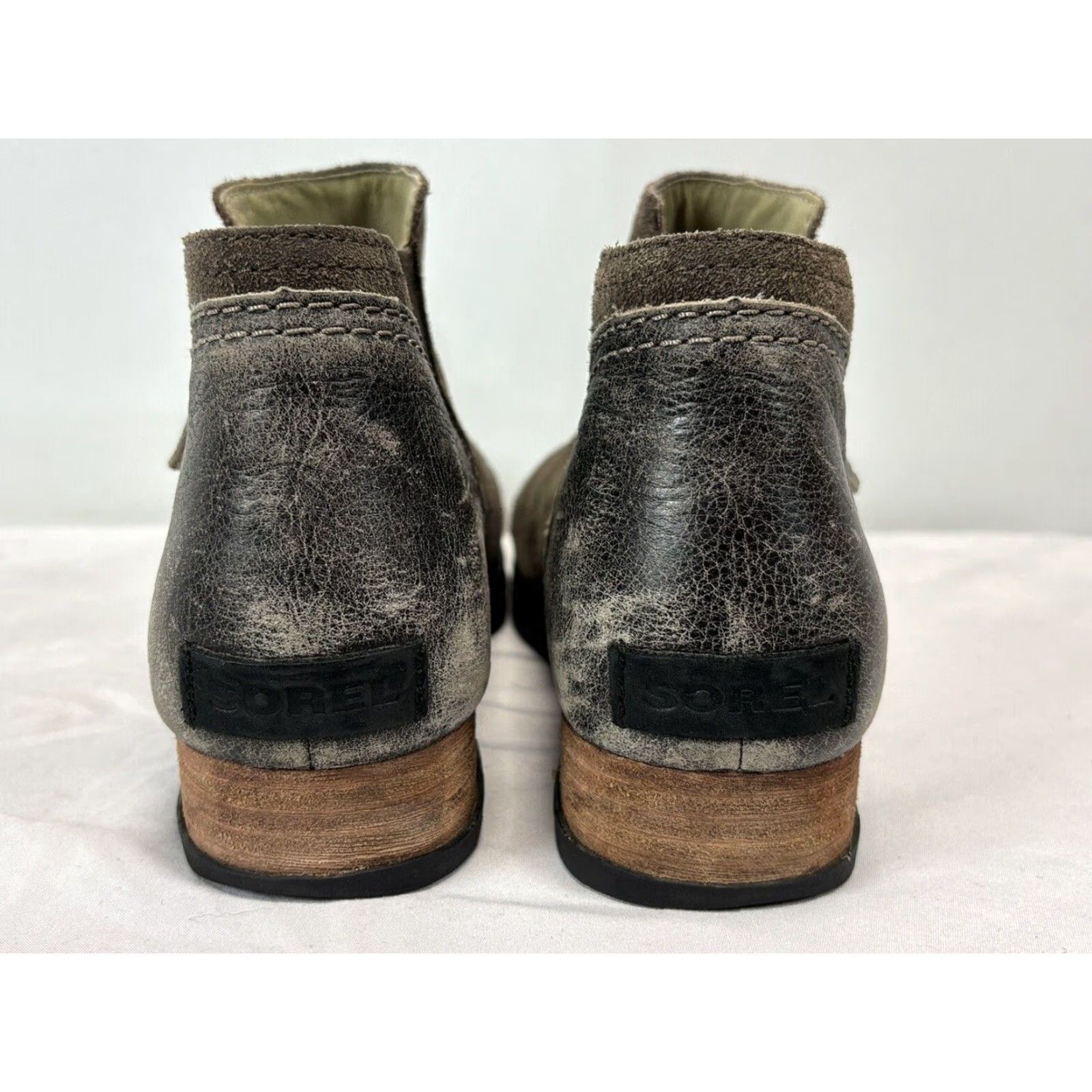 SOREL Sorel Major Low Bootie Women 9 US 40 EU Brown Suede Zip Ankle Casual Size US 9 / IT 39 - 4 Thumbnail