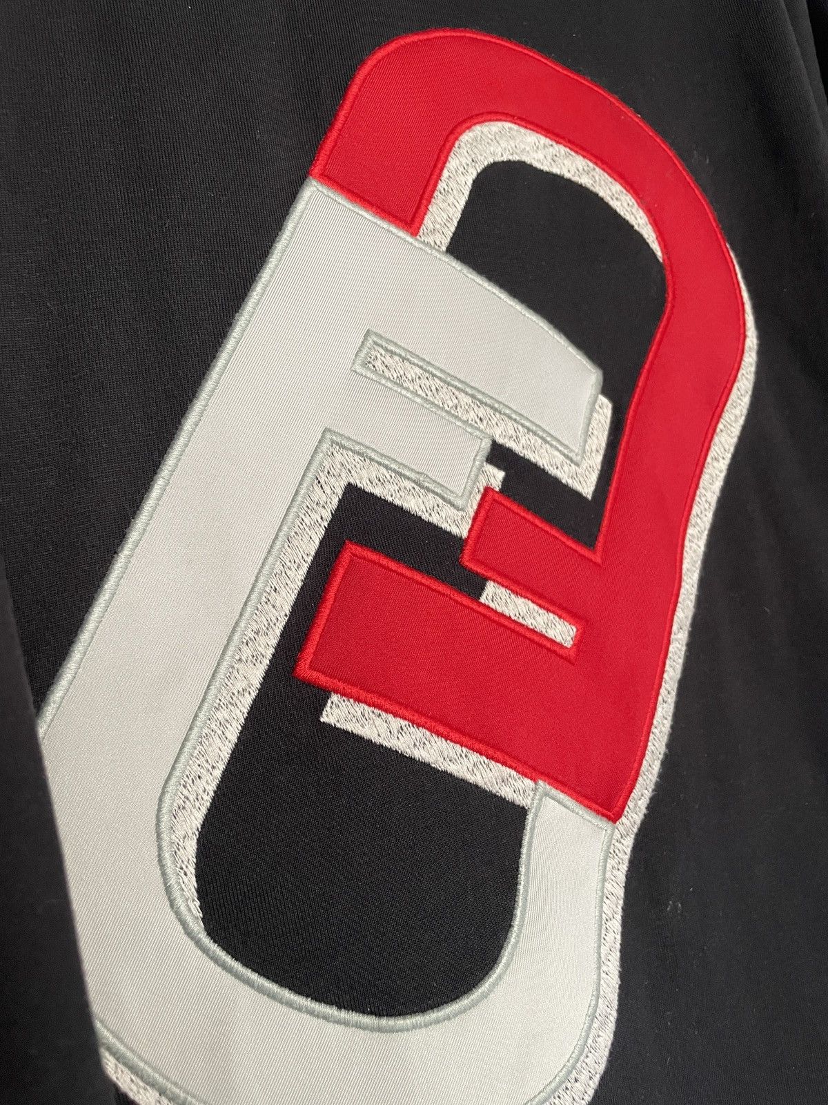 Fendi Fendi FF 3D Logo T-shirt, M, Luxury, Like New Size US M / EU 48-50 / 2 - 5 Thumbnail