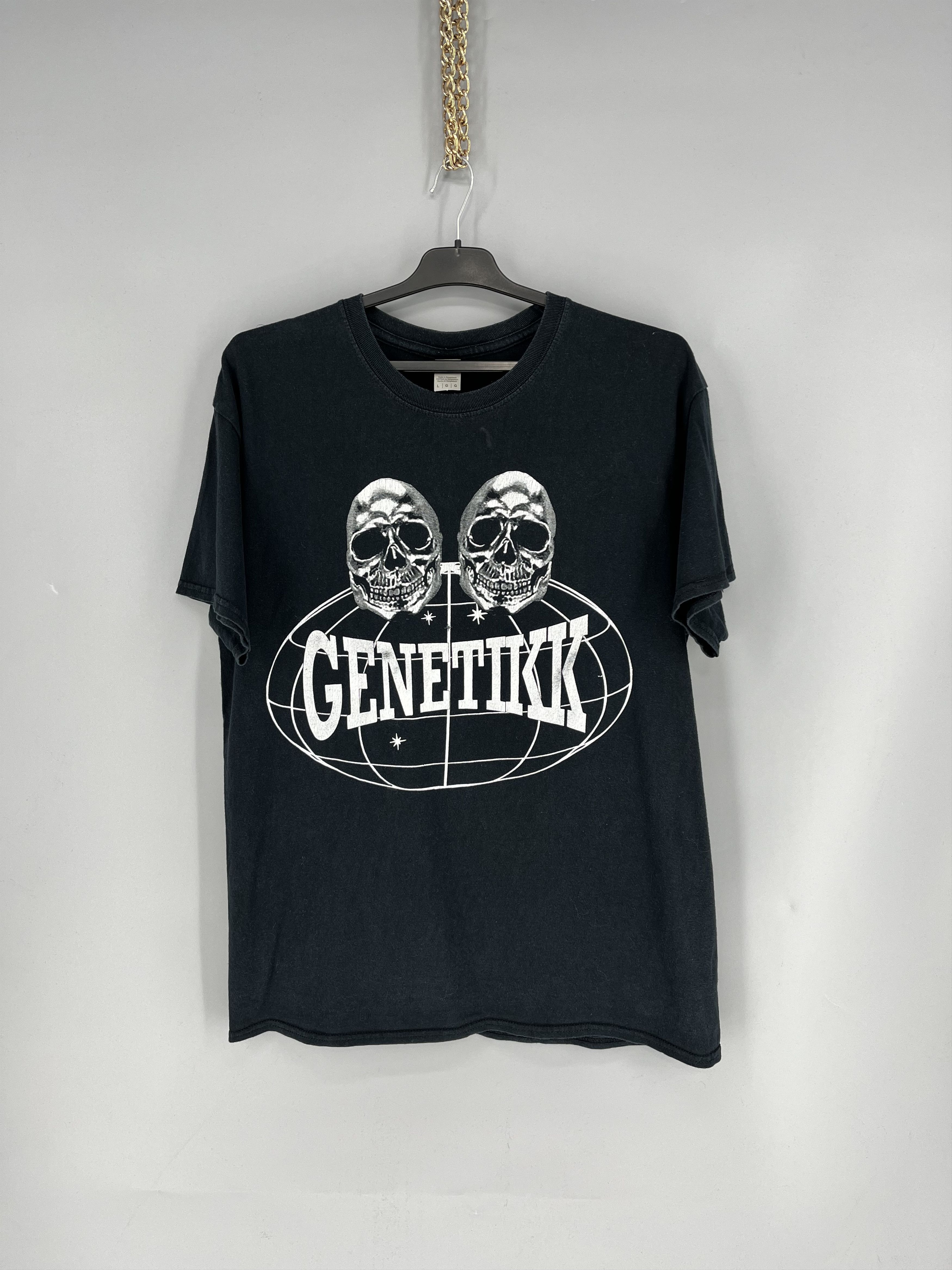 Band Tees Vintage Y2k Genetikk Hip Hop Band Germany Rare Tee OG Size US L / EU 52-54 / 3 - 1 Thumbnail